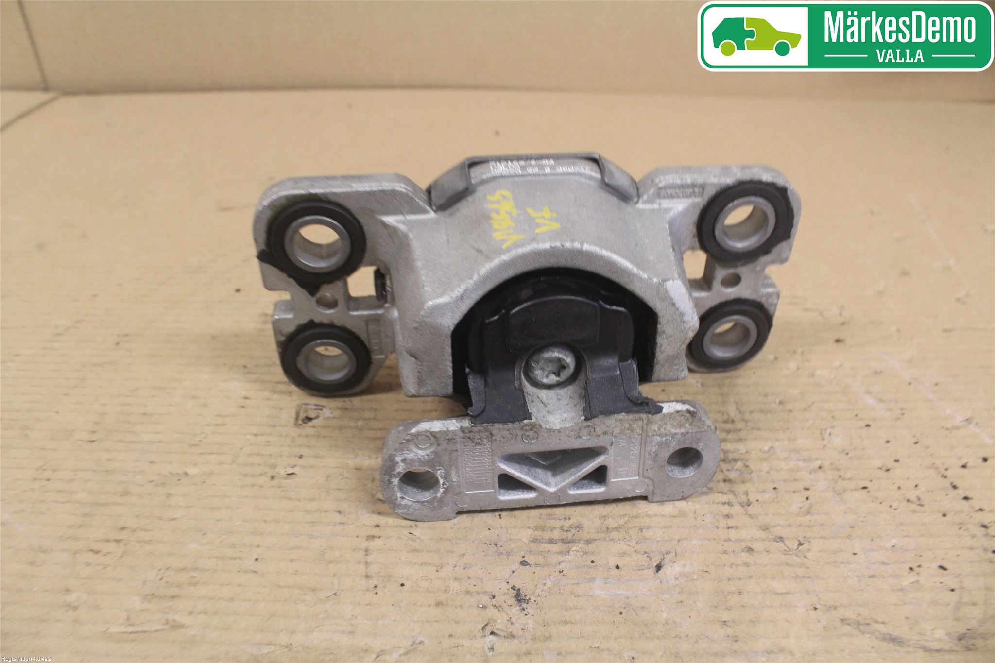 Volvo V70 08-13 Motor Feste Gummi