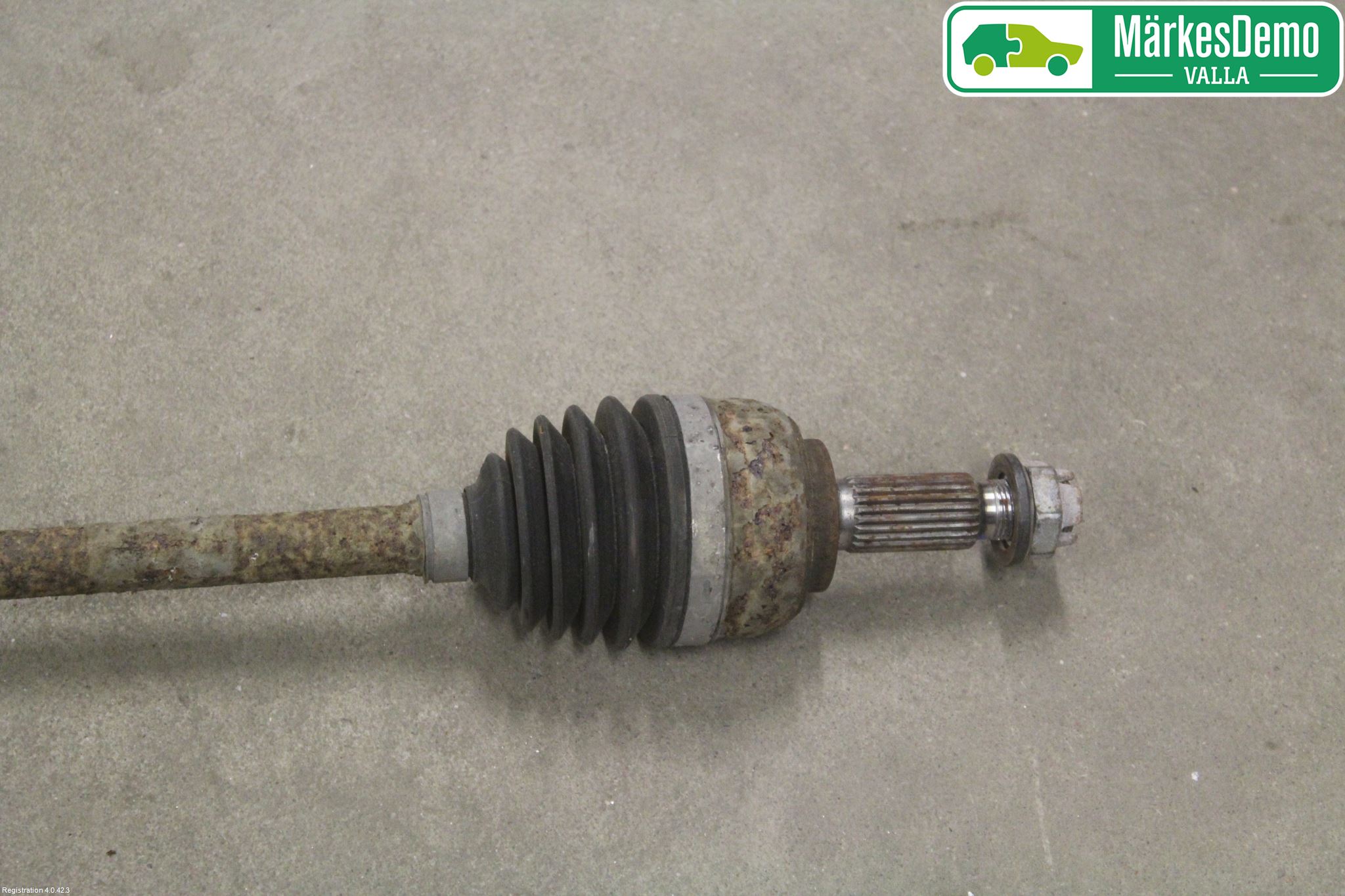 Renault CLIO III  09-12 Drivaksel Foran Kompl Venstre