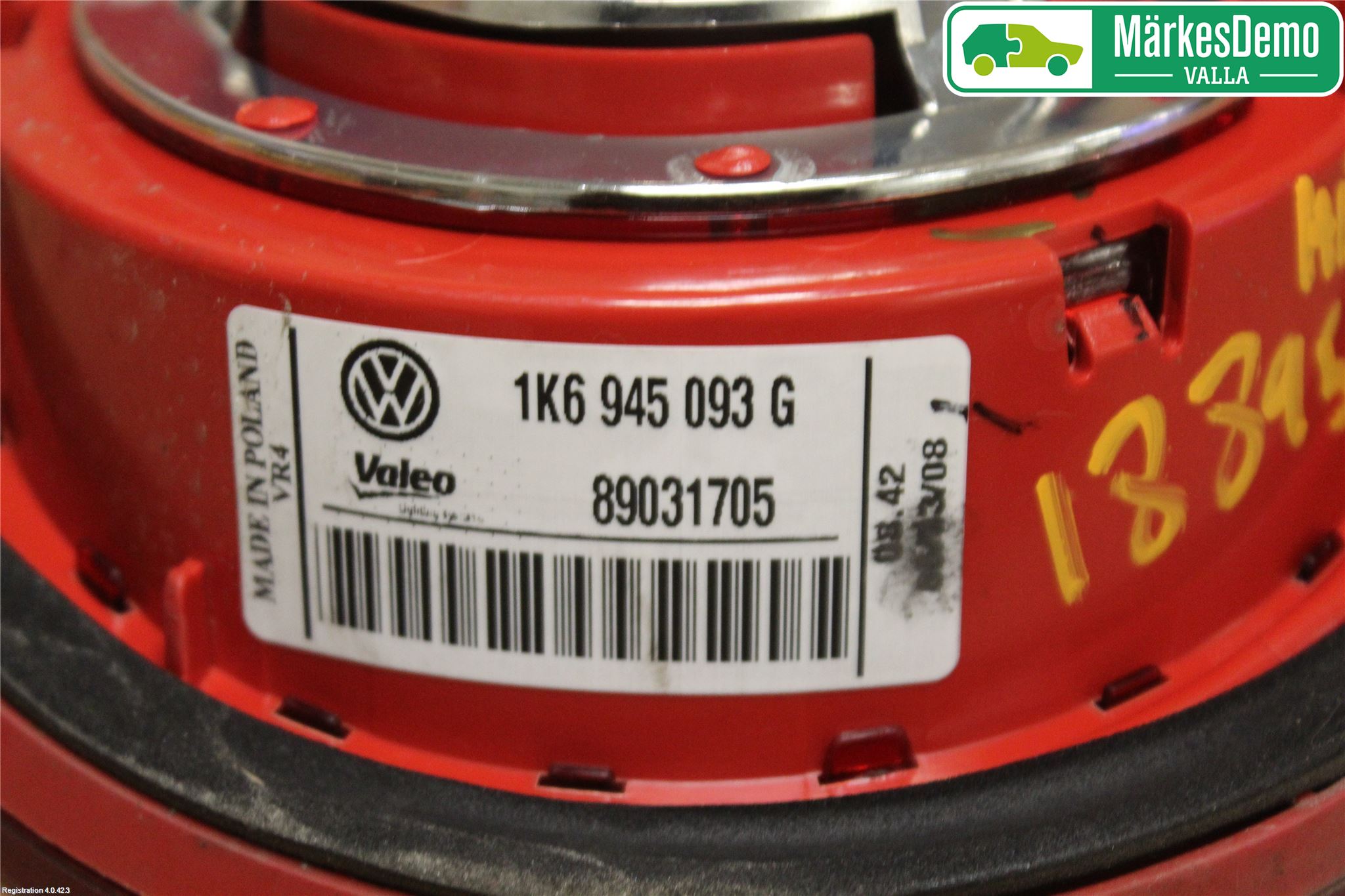 Volkswagen VW GOLF V 04-09 Baklykt Venstre  På Luke(Indre