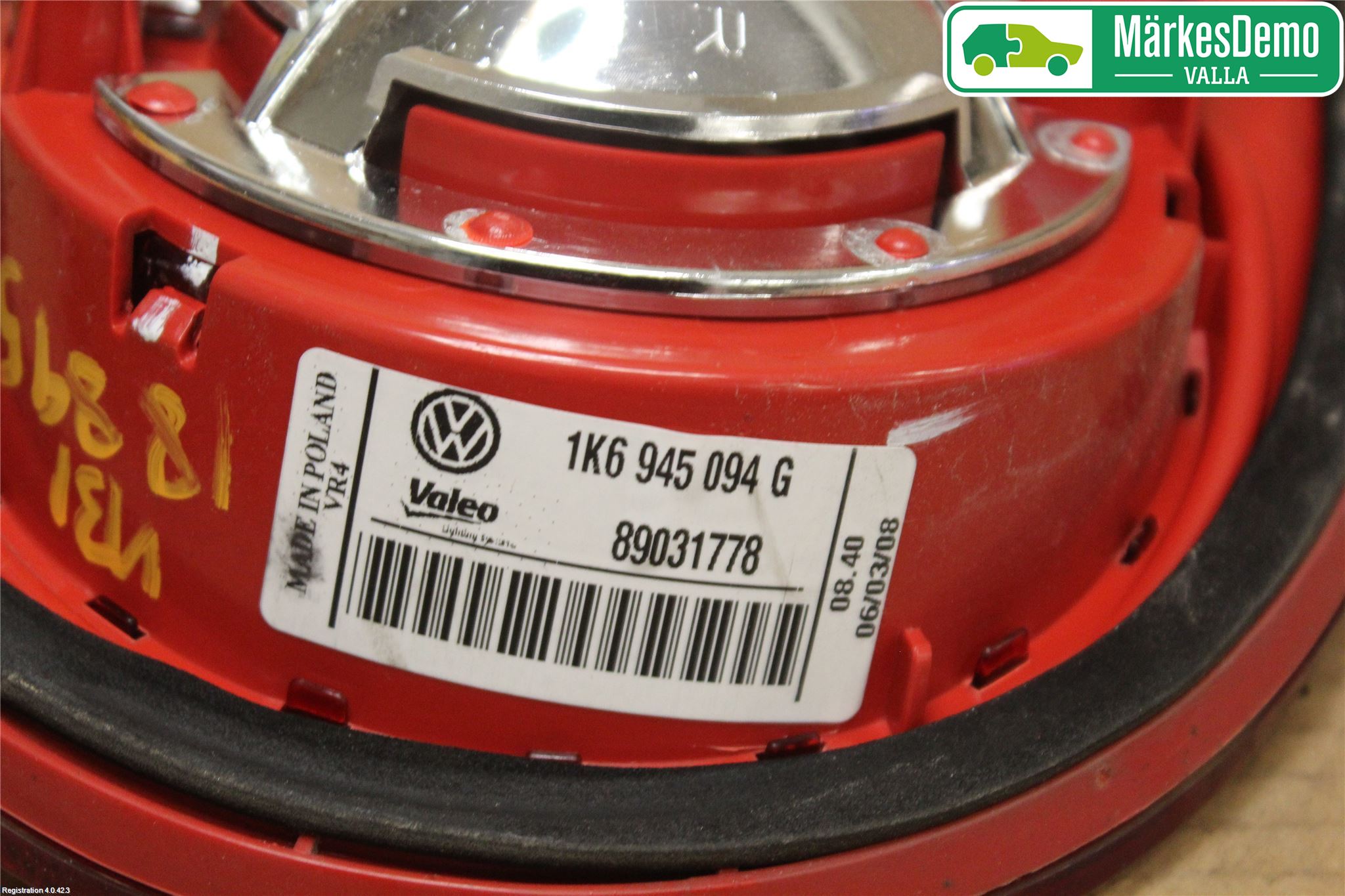 Volkswagen VW GOLF V 04-09 Baklykt Høyre  På Luke(Indre)