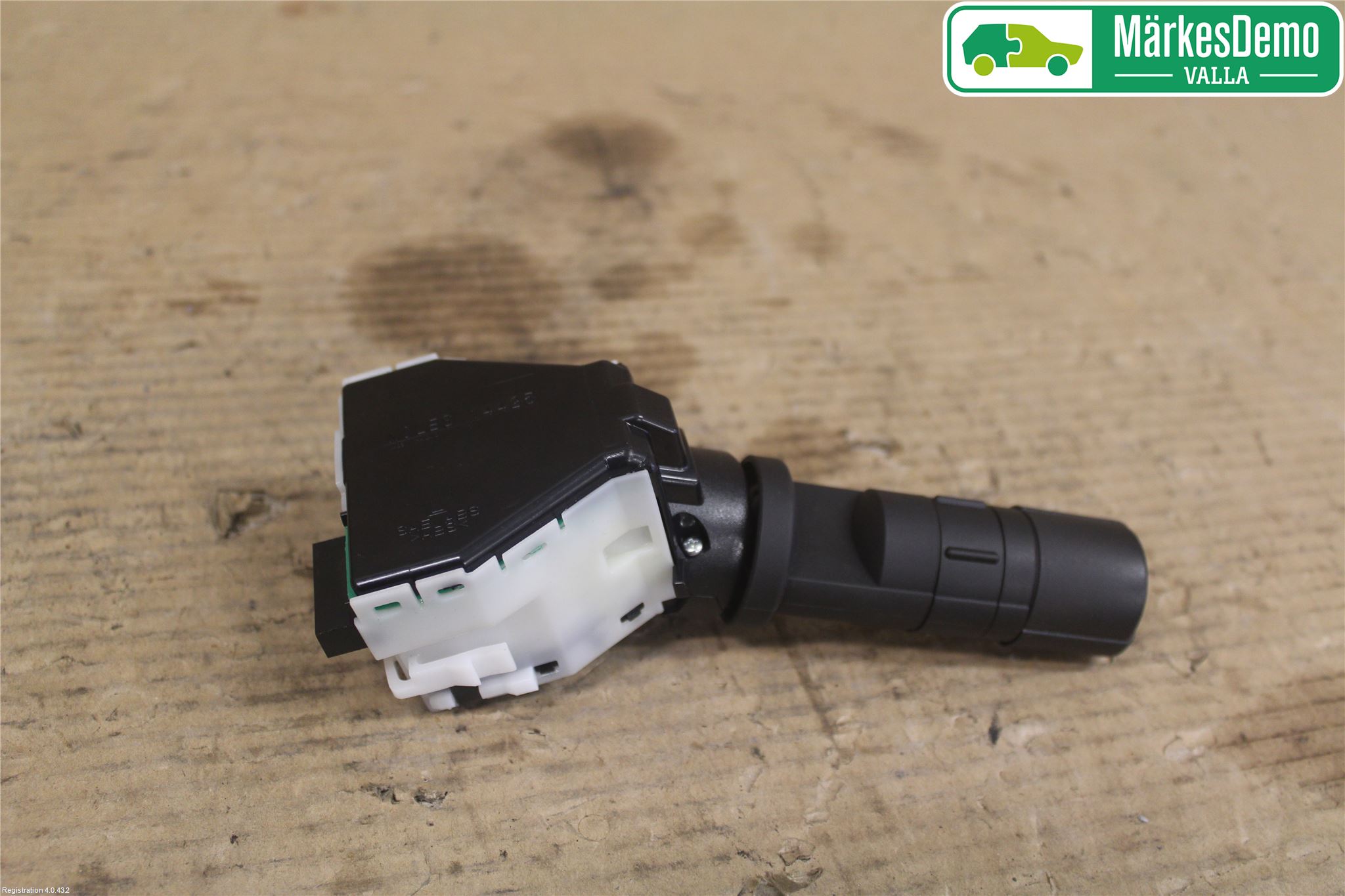 Nissan QASHQAI 10-14 Bryter Ratt Blinklys - Lys