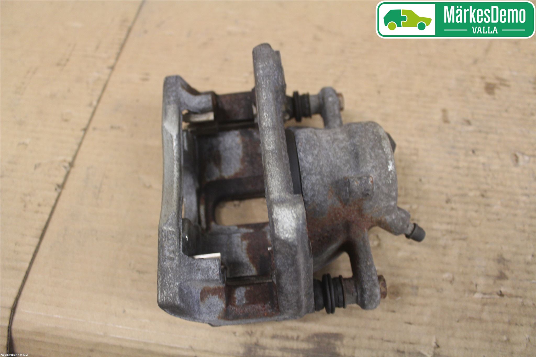 Renault CLIO IV 12-16 Bremsecaliper Foran Høyre