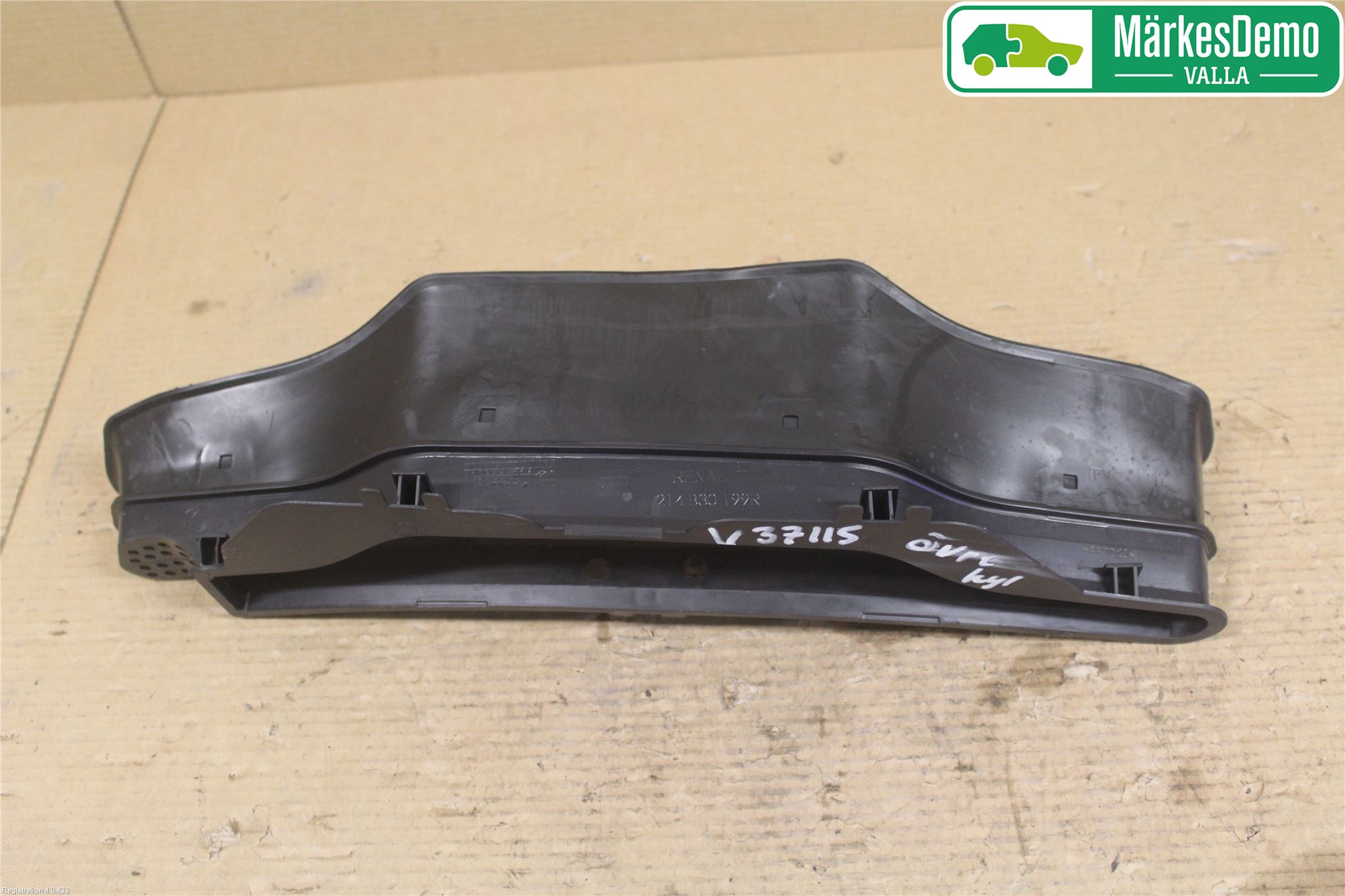 Renault CLIO IV 12-16 Luftstyring Front
