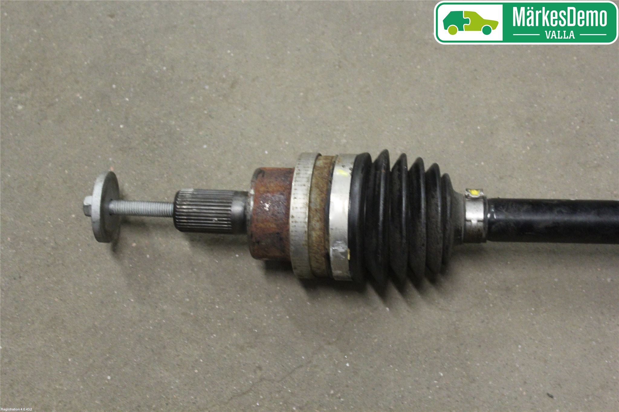 Volvo V60 14-18 Drivaksel Bak Kompl  V = H