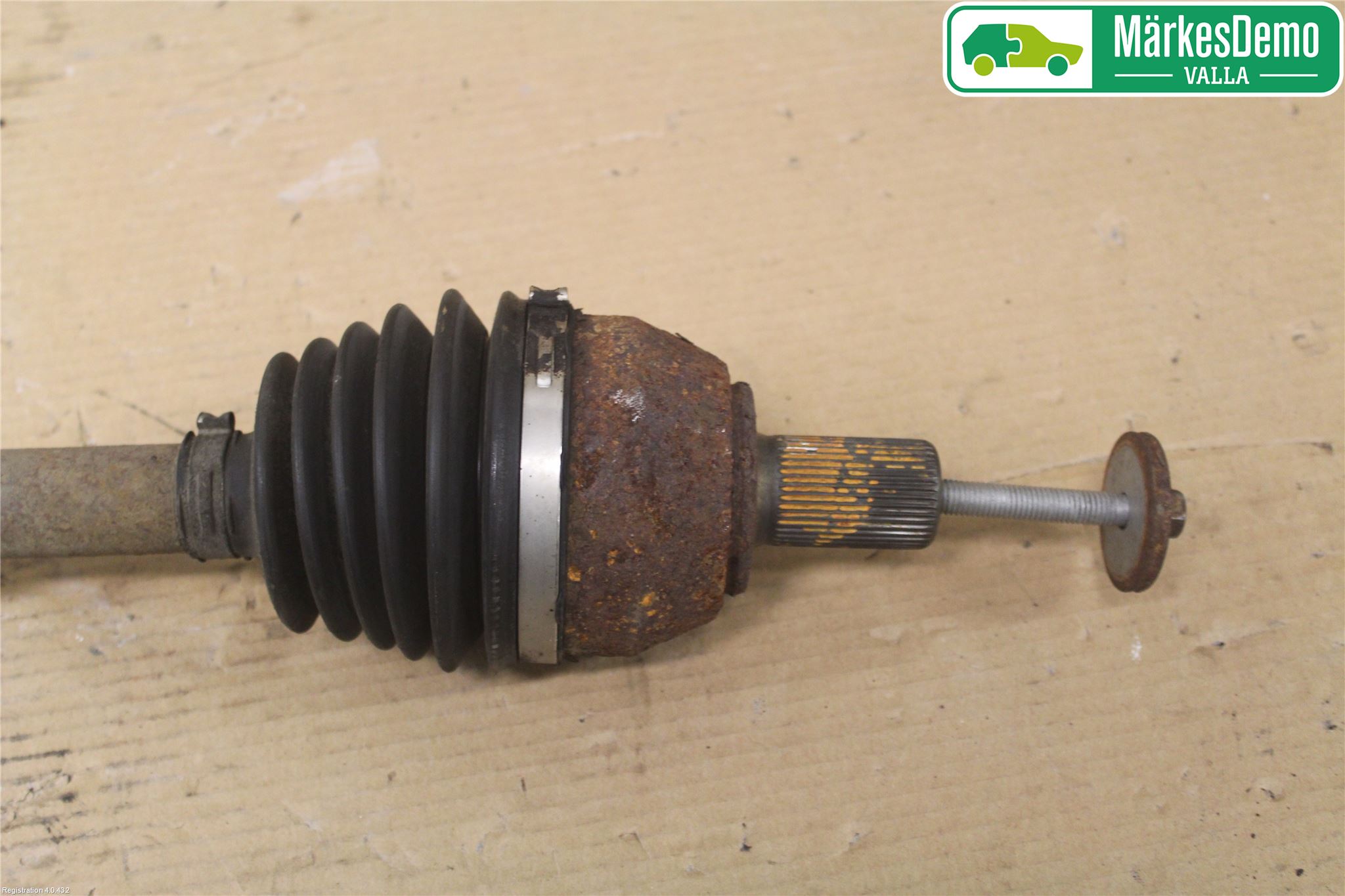 Ford MONDEO 07-15 Drivaksel Foran Kompl Venstre