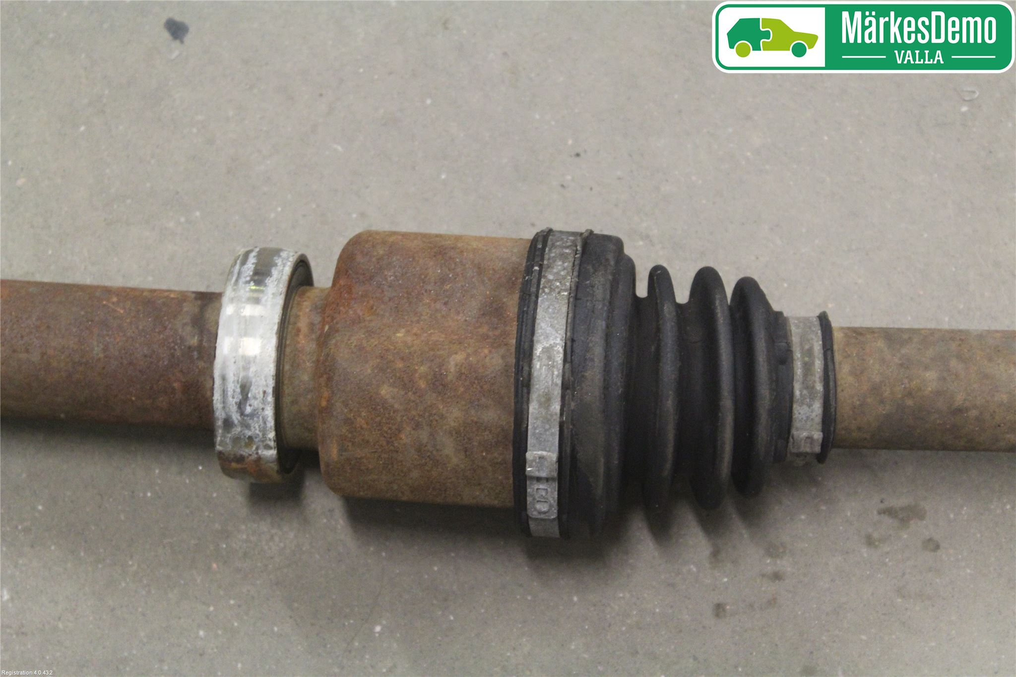 Ford MONDEO 07-15 Drivaksel Foran Kompl Høyre