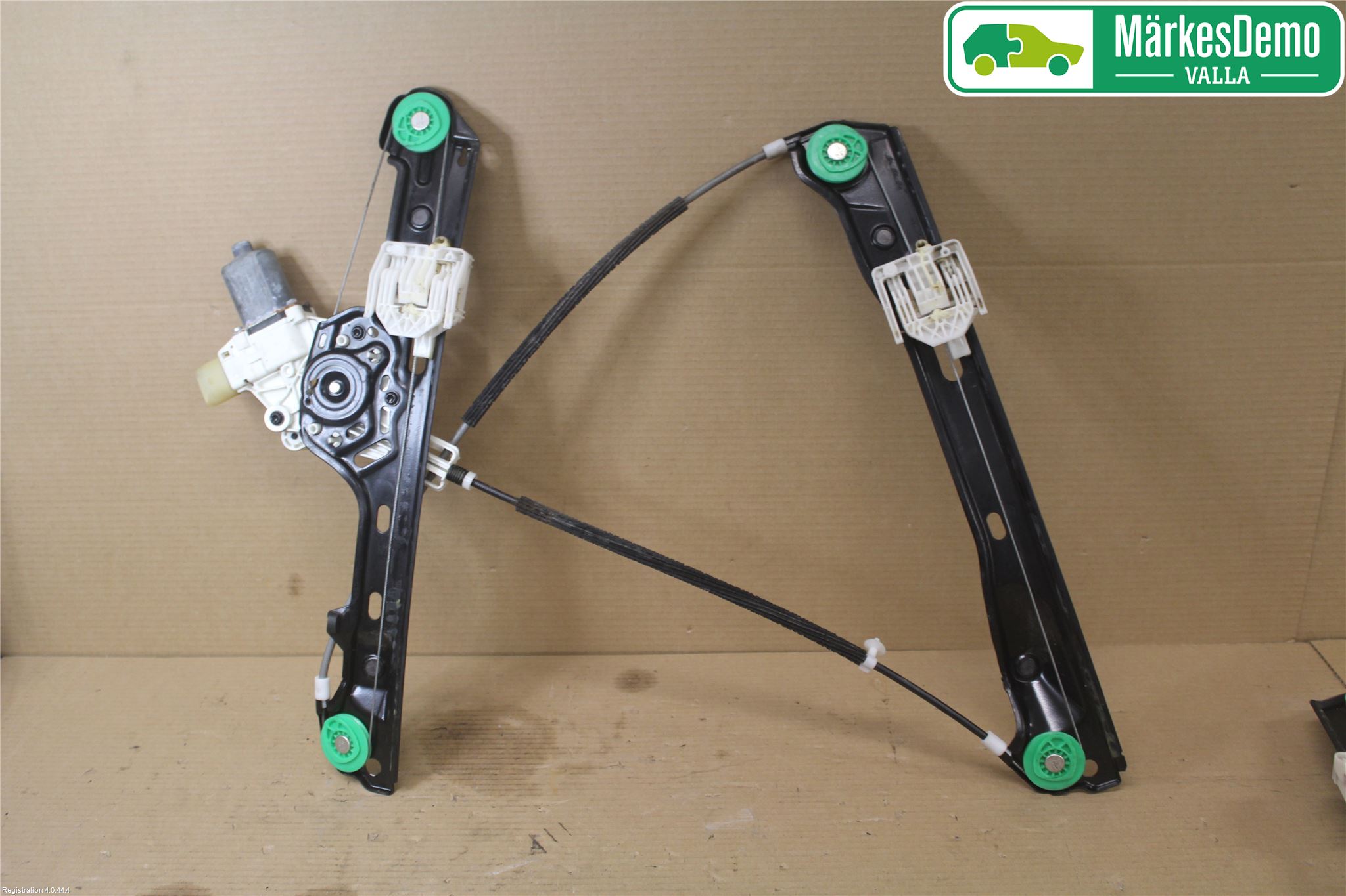 BMW 1 E87/81 5D/3D 03-11 Vindusheis El Komp