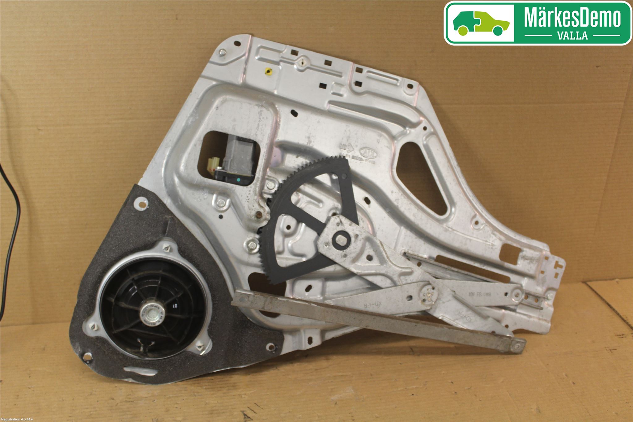 Kia SPORTAGE (JE) 05-10 Vindusheis El Komp