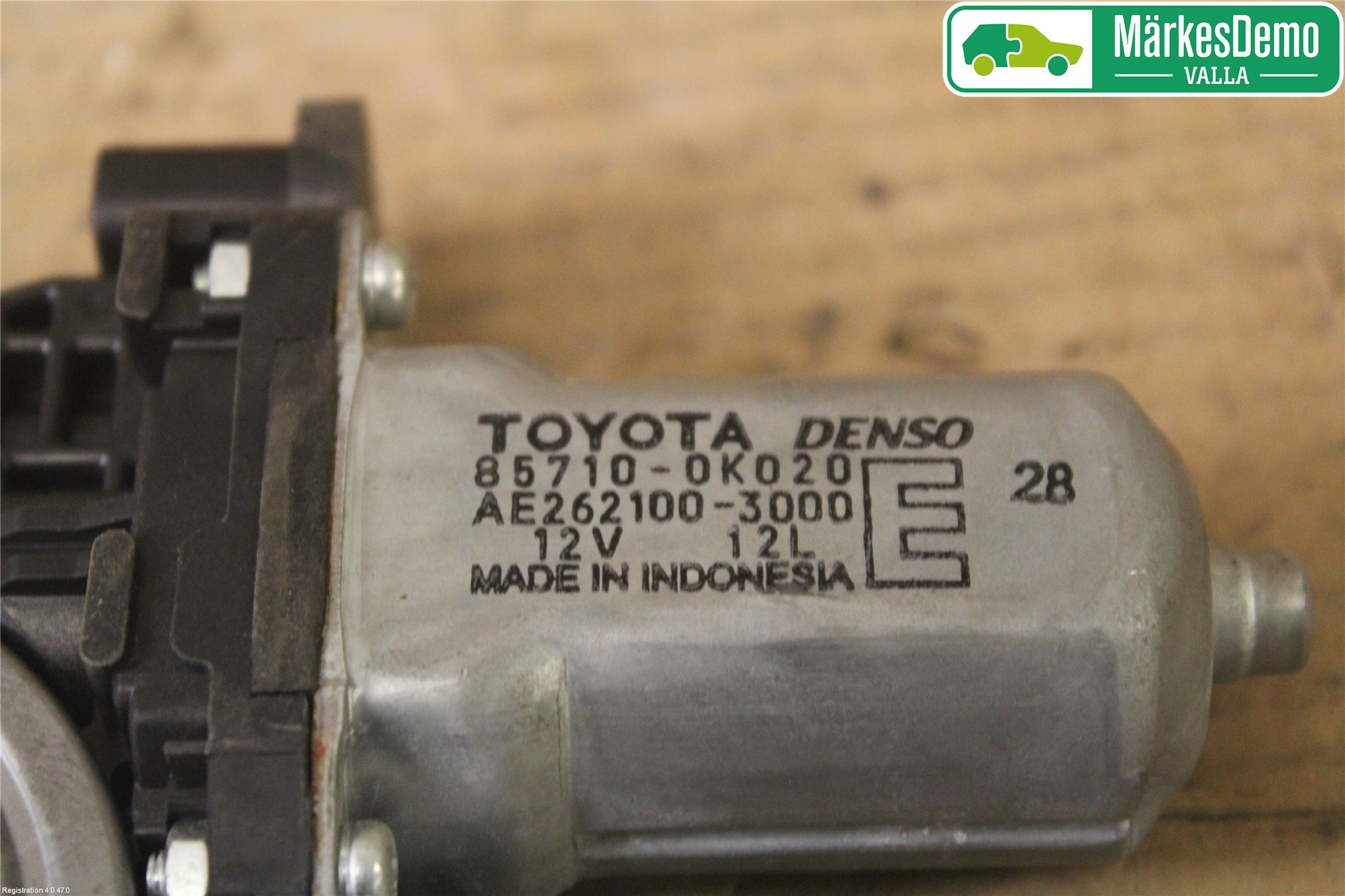 Toyota HILUX 05-16 Vindusheis El Komp