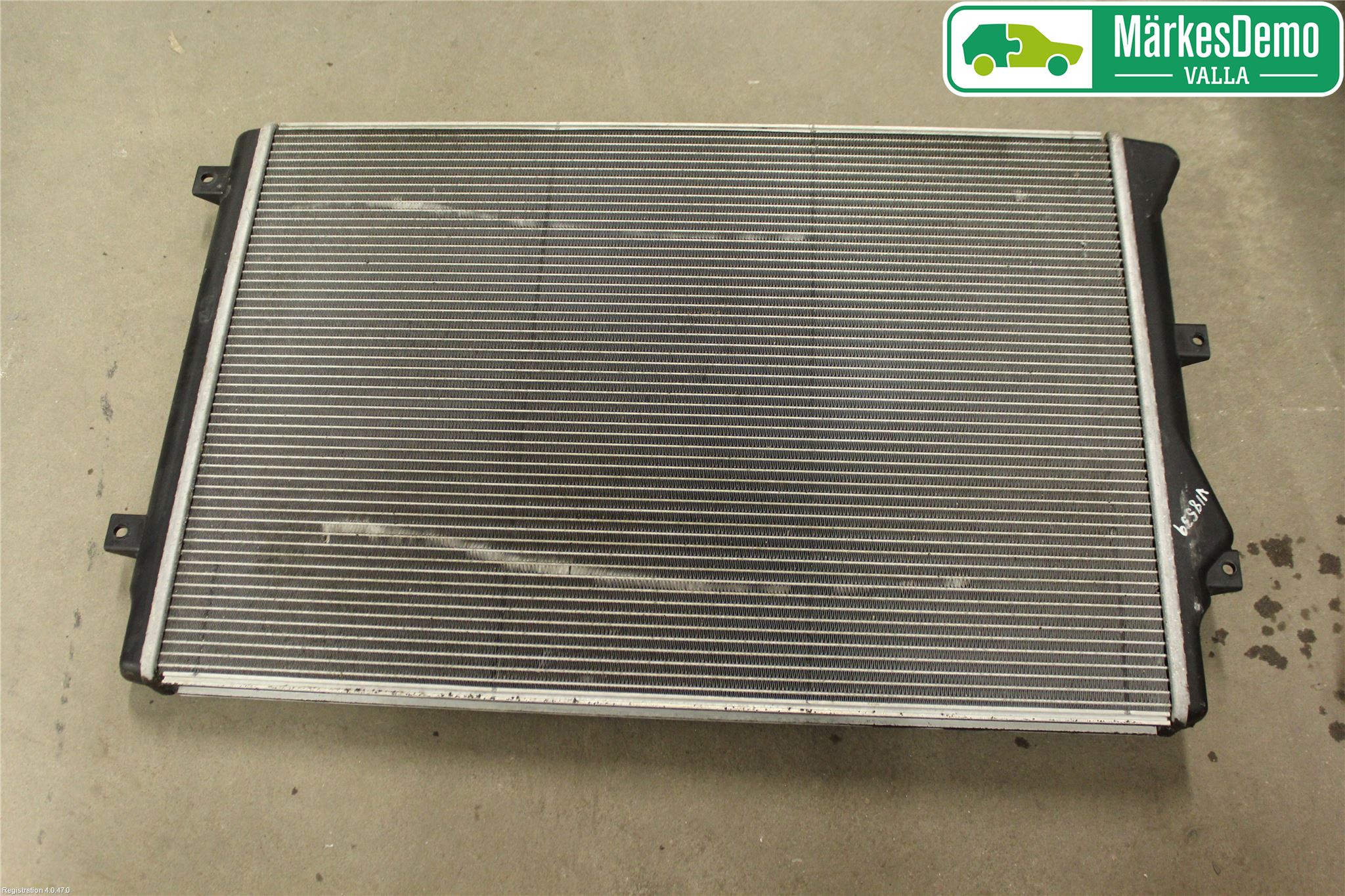 Volkswagen VW PASSAT 05-11 Radiator Manuell