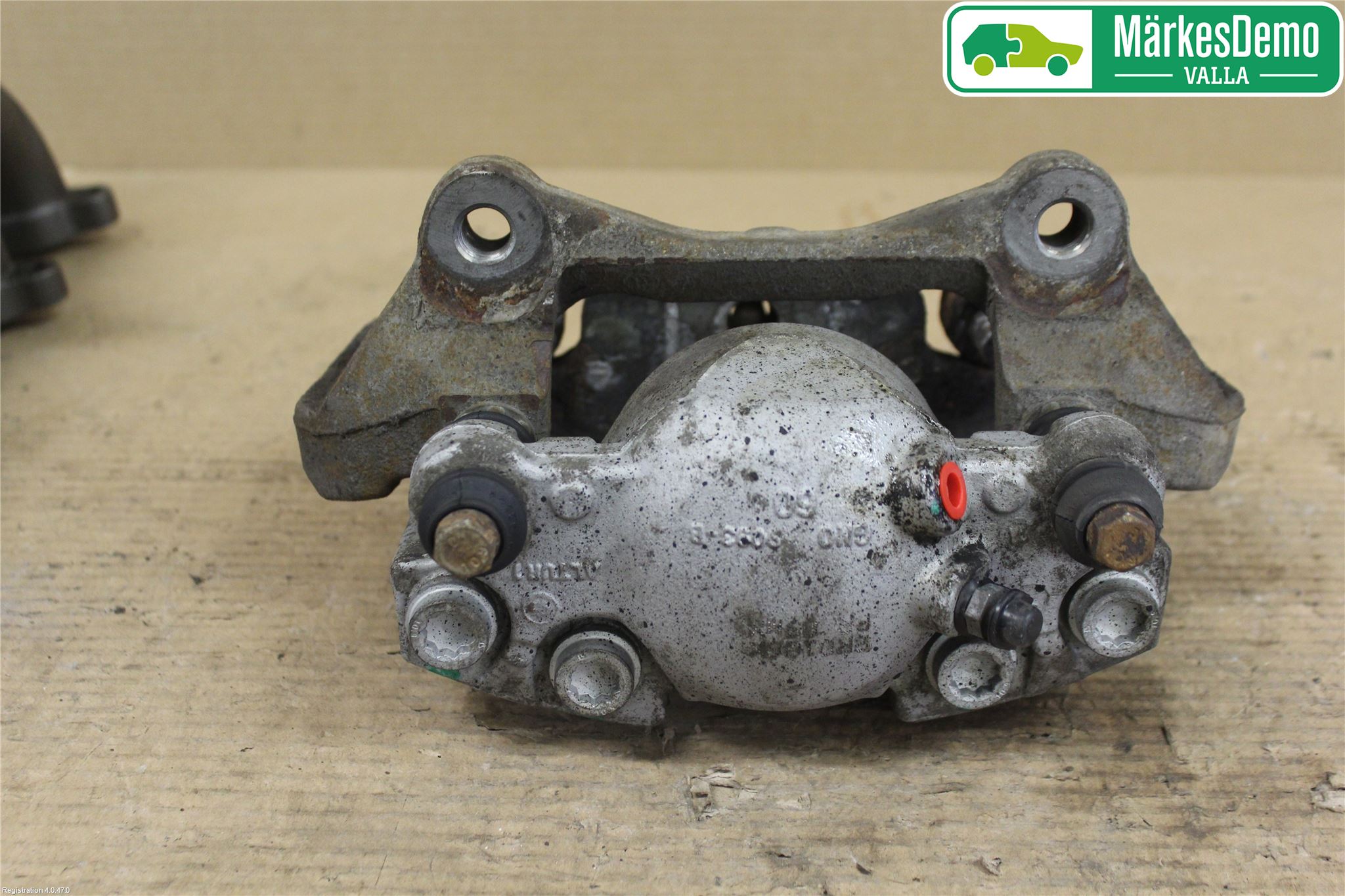 Audi Q5 09-16 Bremsecaliper Foran Høyre