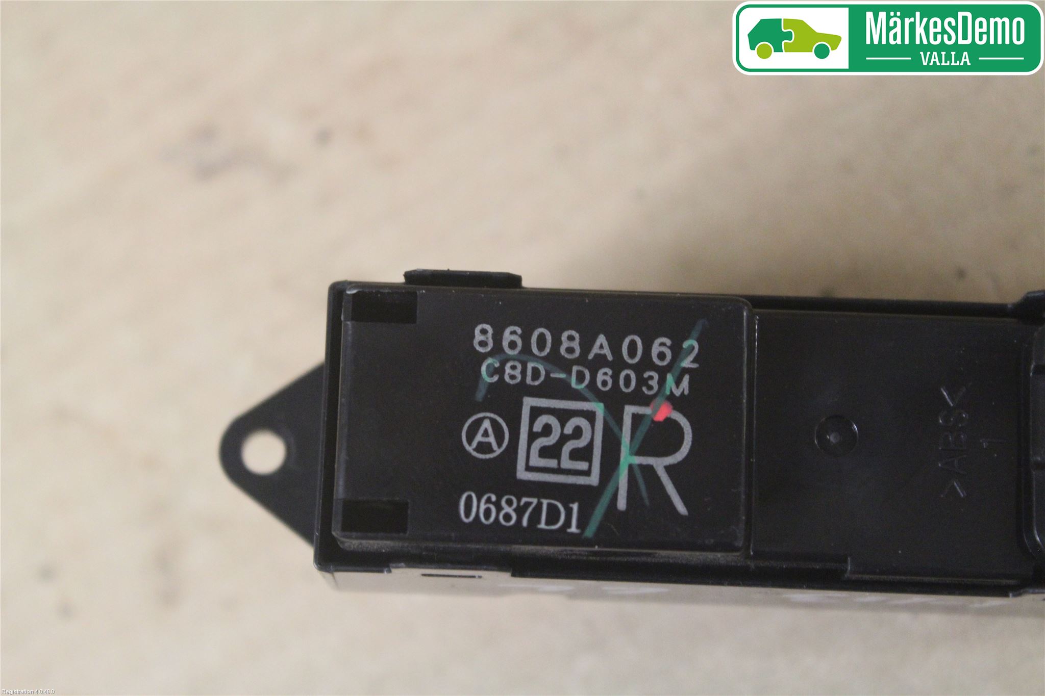 Mitsubishi OUTLANDER 07-12 Bryter Vindusheis