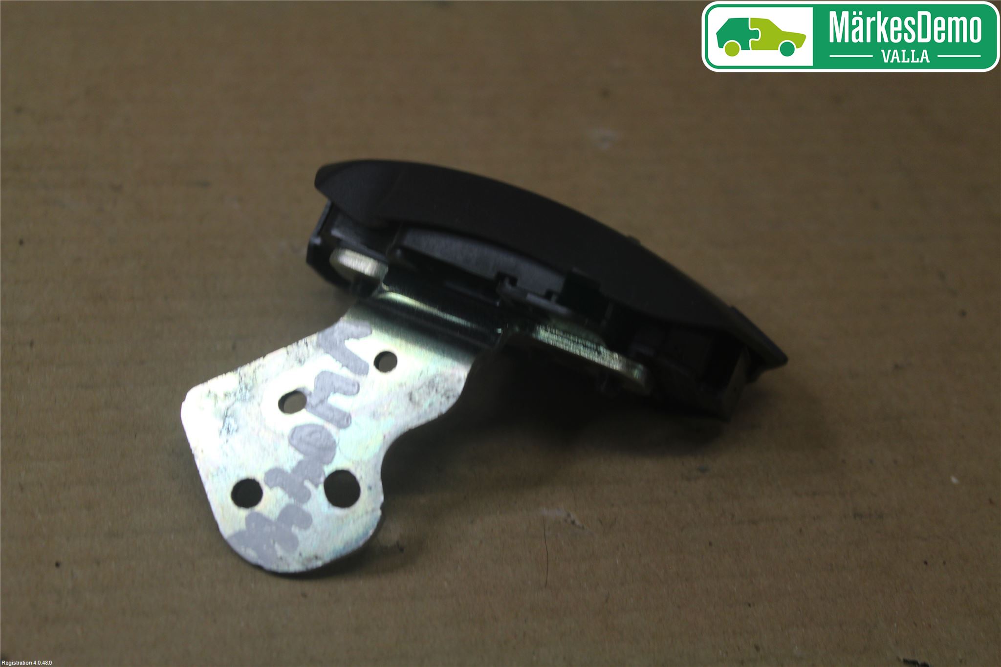 Mitsubishi OUTLANDER 07-12 Bryter Ratt Radio-Stereo