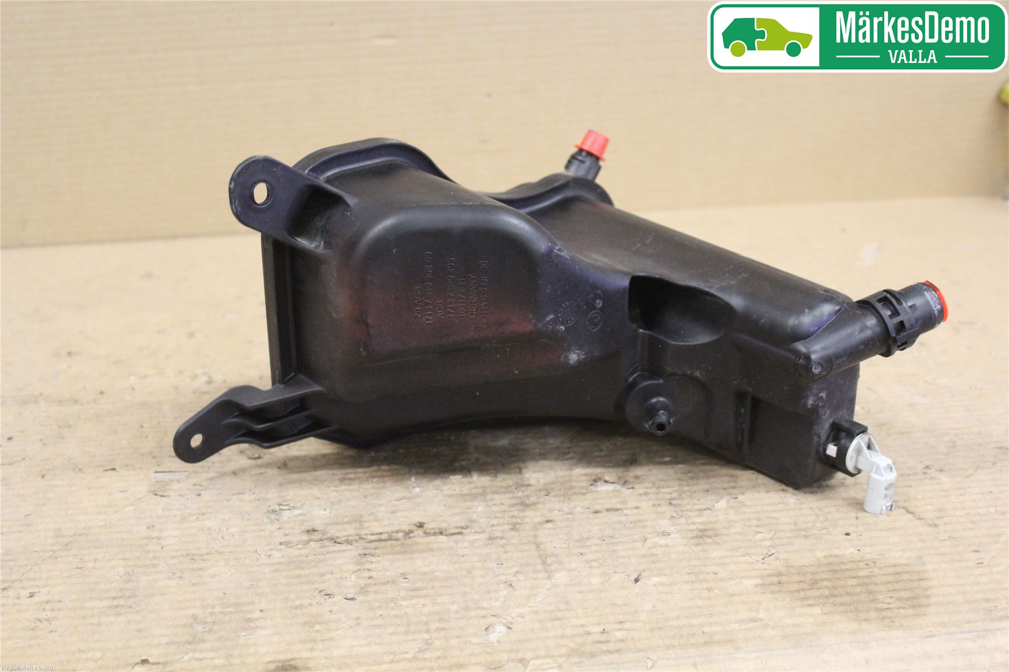 BMW 1 E87/81 5D/3D 03-11 Ekspansjonstank