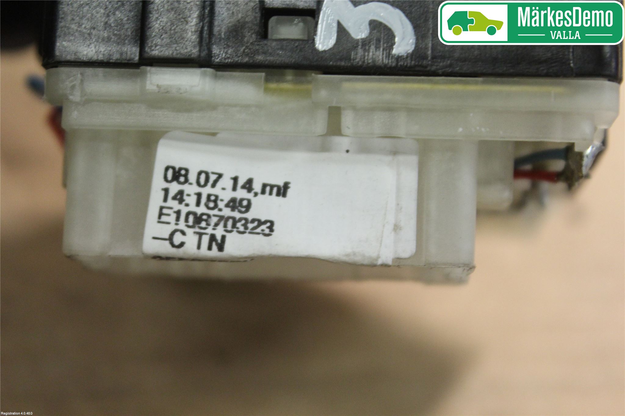 Renault CLIO IV 12-16 Bryter Ratt Visker - Spyler