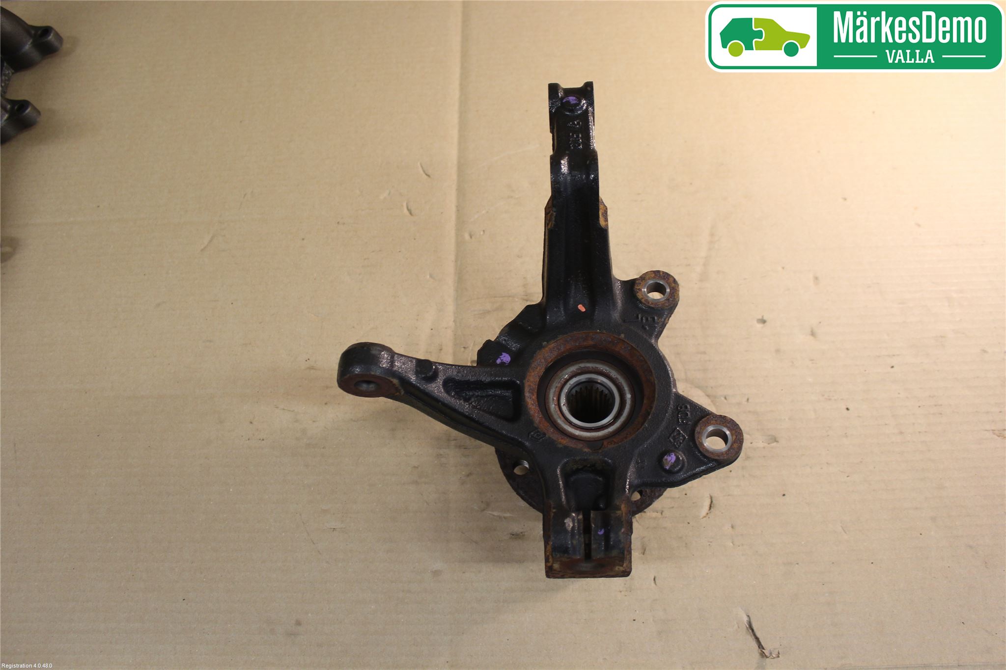 Renault CLIO IV 12-16 Spindel Vf