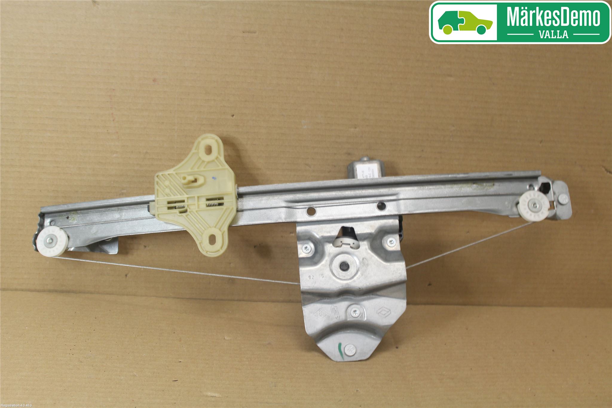 Renault CLIO IV 12-16 Vindusheis El Komp
