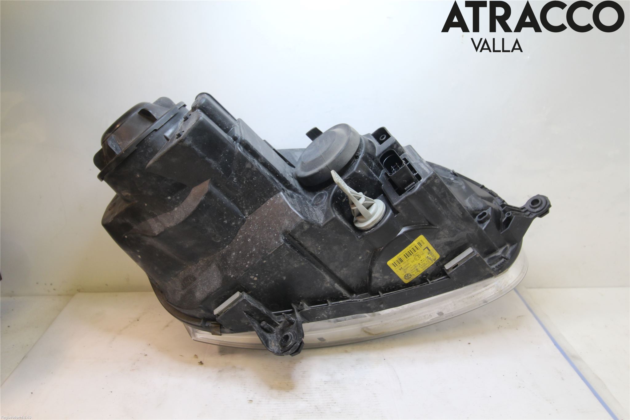 Volkswagen VW GOLF V 04-09 Frontlykt Venstre