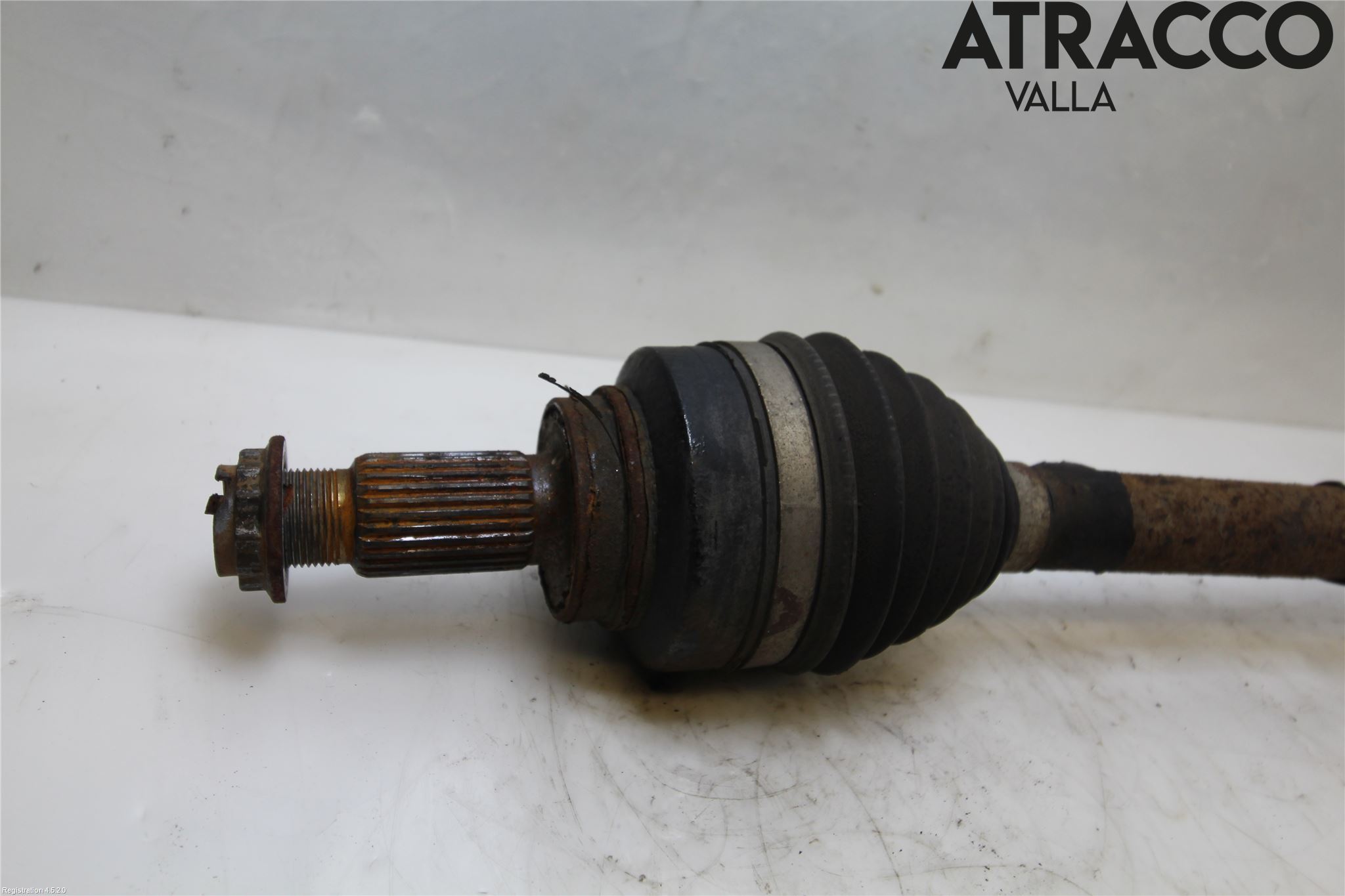 BMW 3 F30/F31/F80 12-19 Drivaksel Bak Kompl Venstre