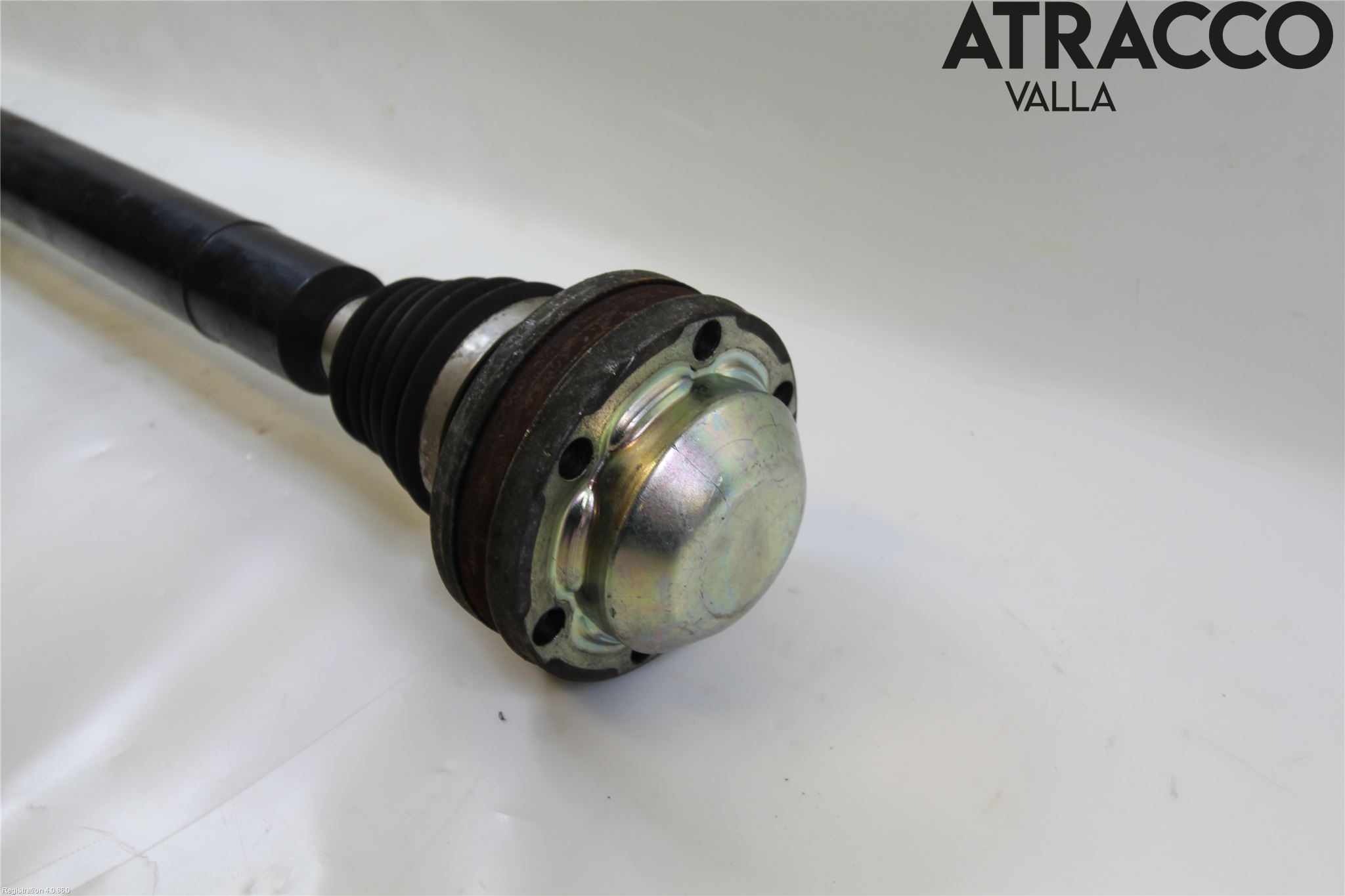 Volkswagen VW PASSAT 05-11 Drivaksel Foran Kompl Høyre