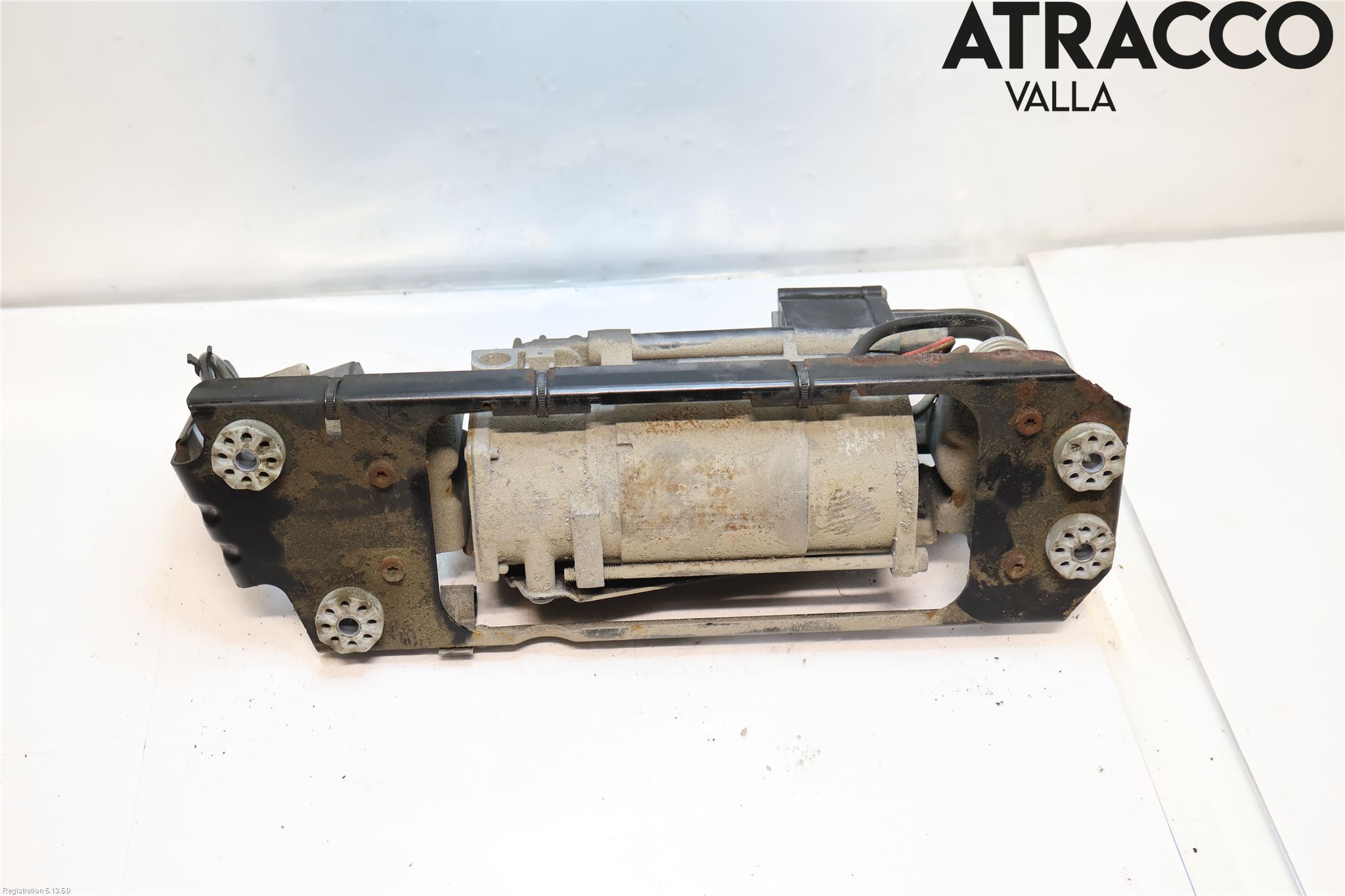 BMW 5 F10/F11/F18 09-17 Fjæring Kompressor Støtd-Fjæri