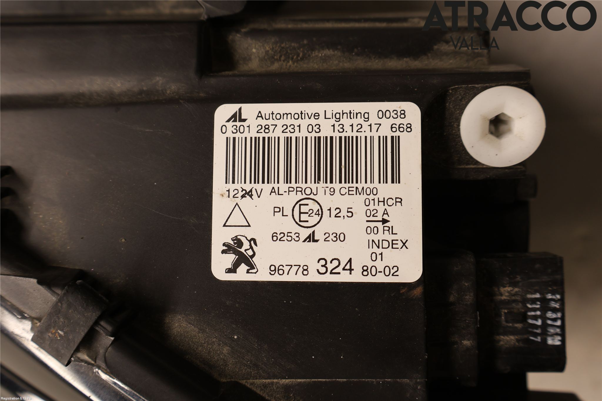 Peugeot 308 14-21 Frontlykt Venstre