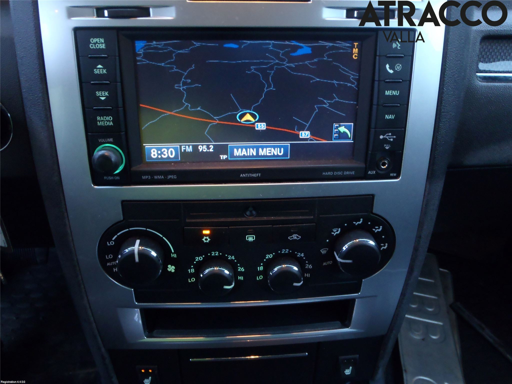 Chrysler CHR 300C Stereo Radio Med Cd