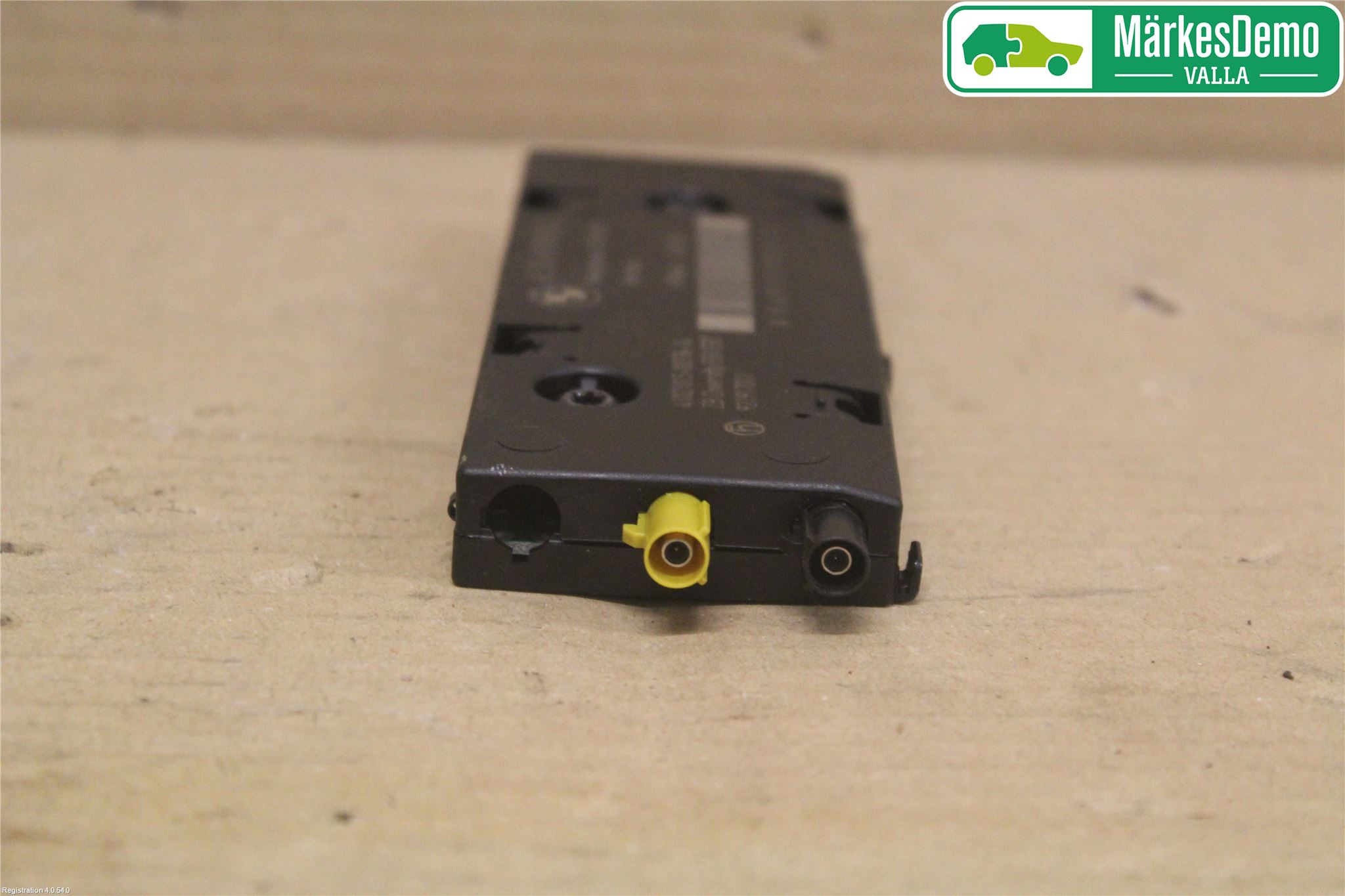 BMW 1 E87/81 5D/3D 03-11 Stereo Antenneforsterker
