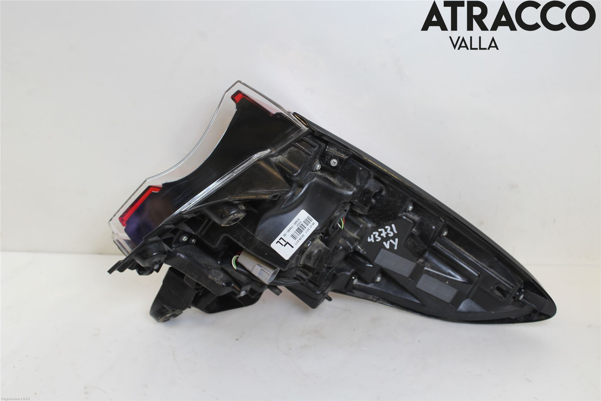 Toyota C-HR 16-23 Baklykt Venstre