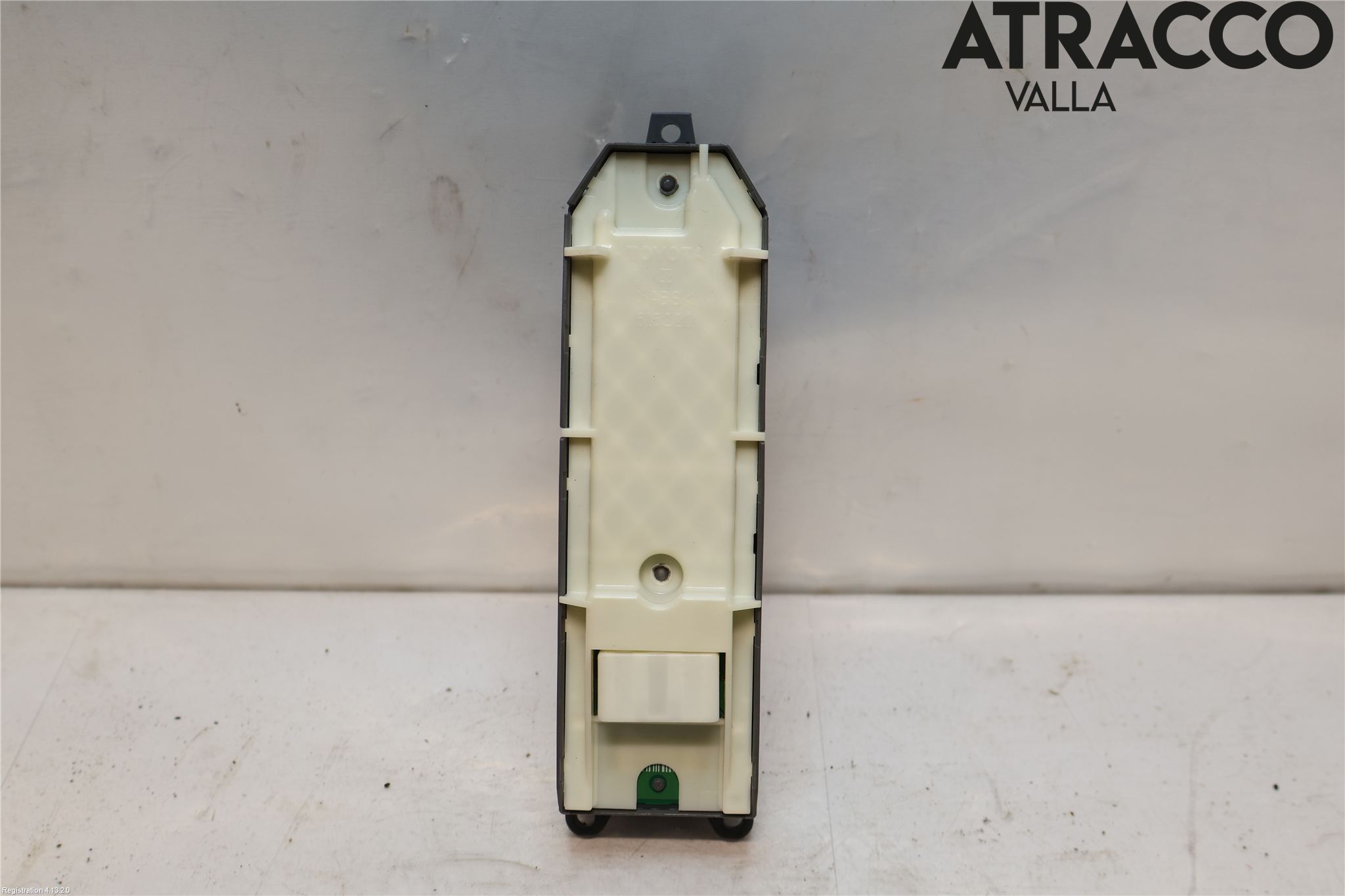 Toyota AURIS 13-19 Bryter Vindusheis
