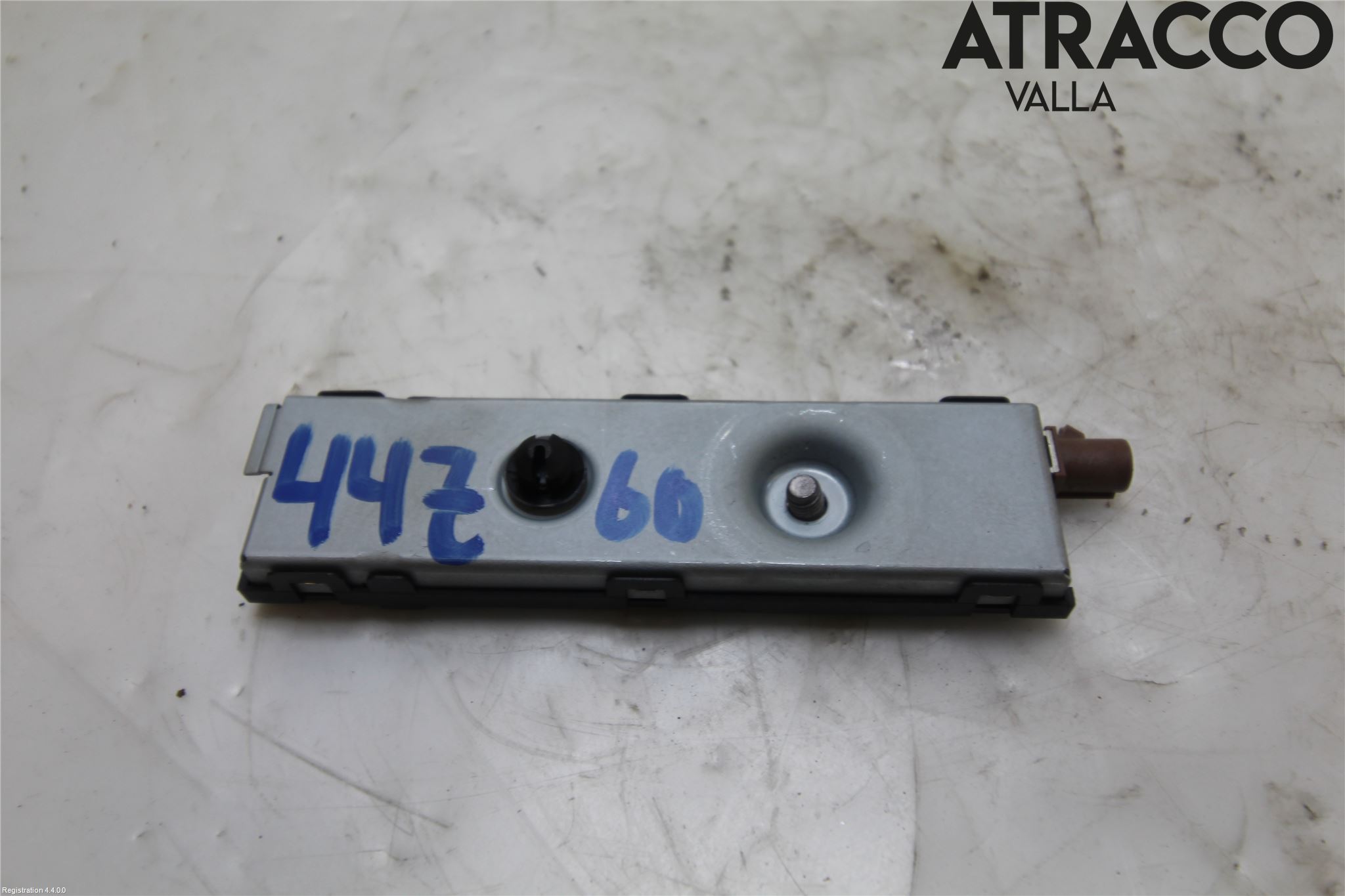 Mercedes-Benz MB E-KLASS (W213) 16-23 Stereo Antenneforsterker