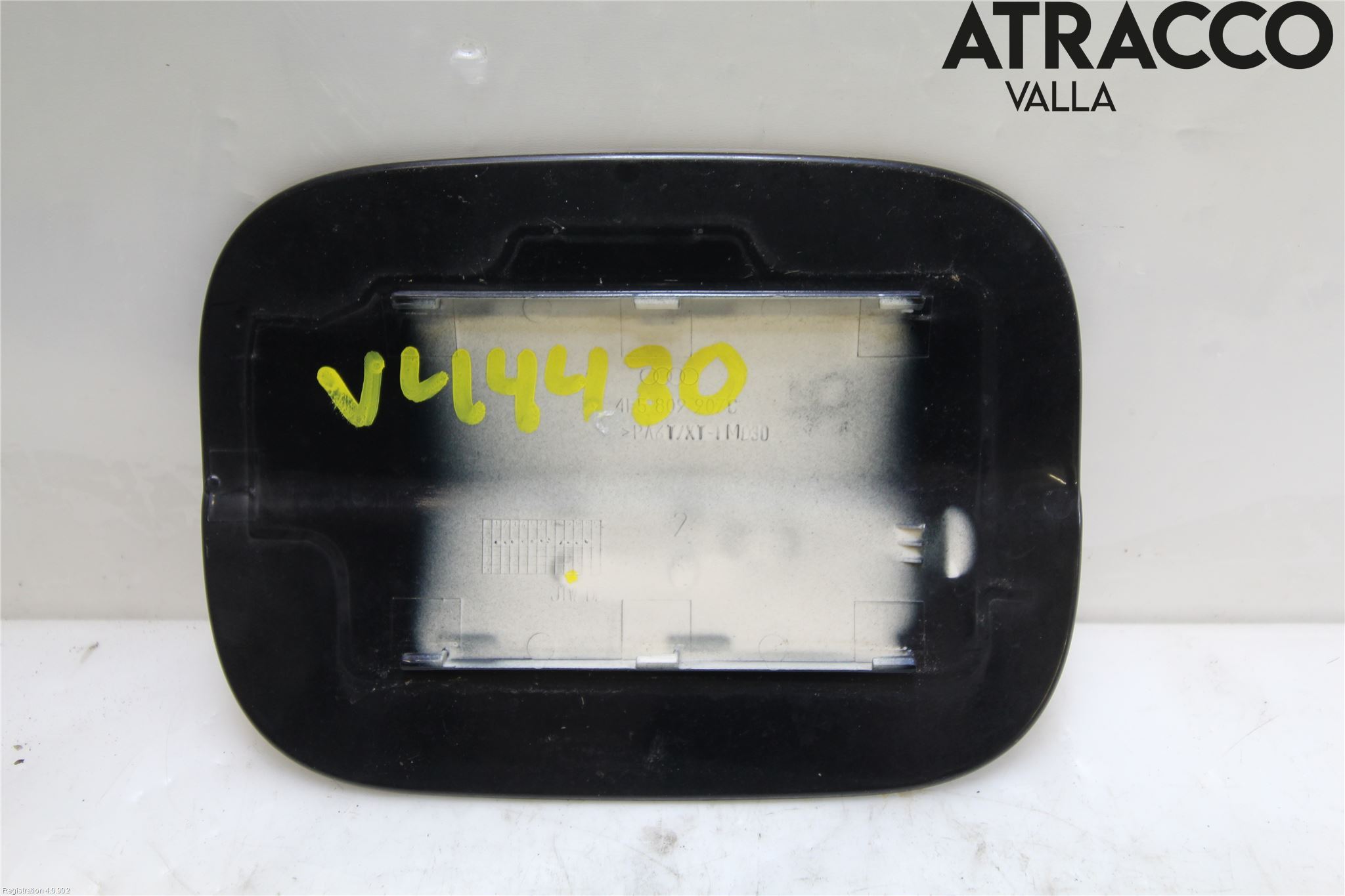 Audi A6/S6     05-11 Drivstoff Tankluke