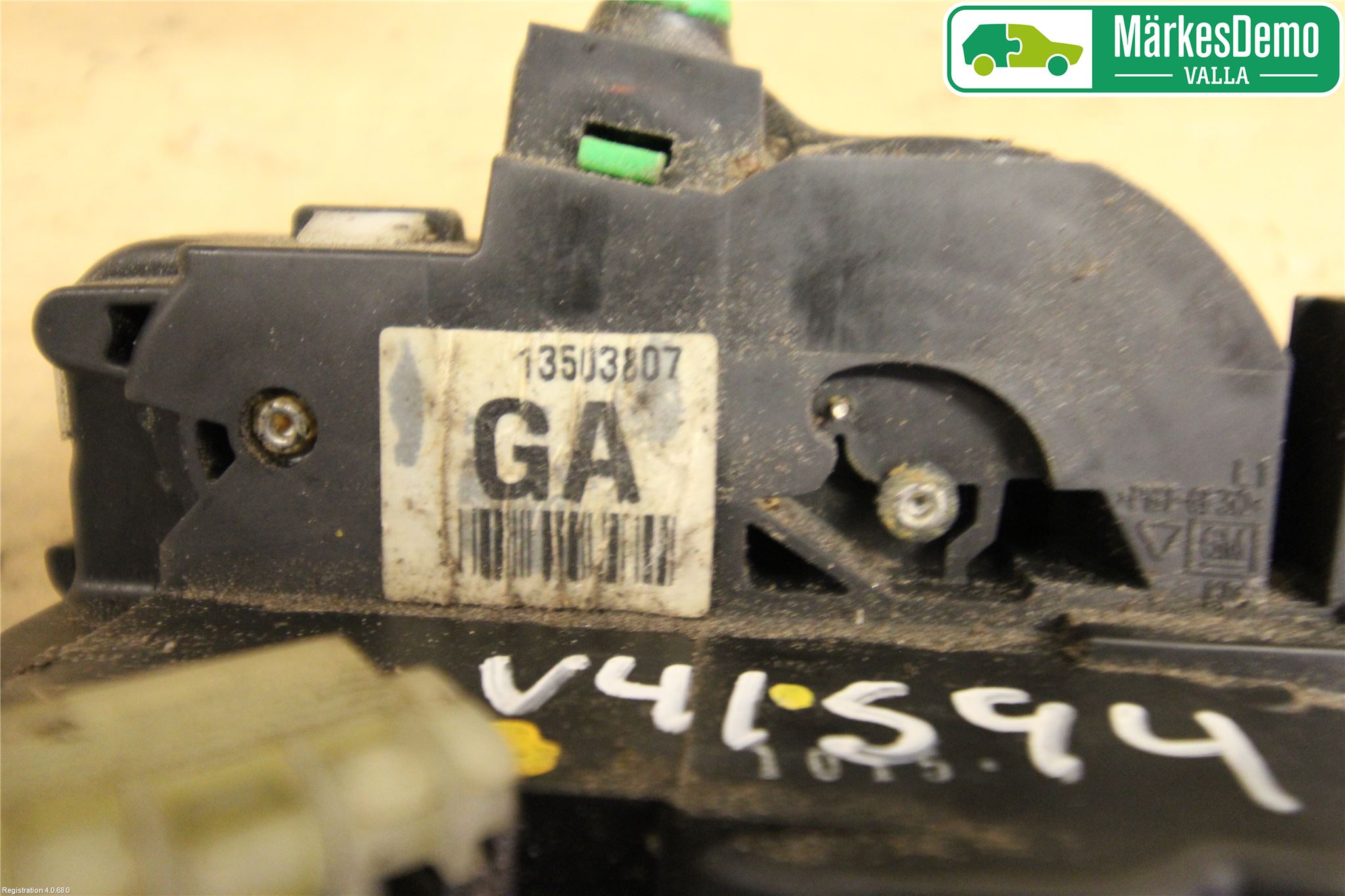 Opel ASTRA J 10-15 Dørlås - Låsekasse