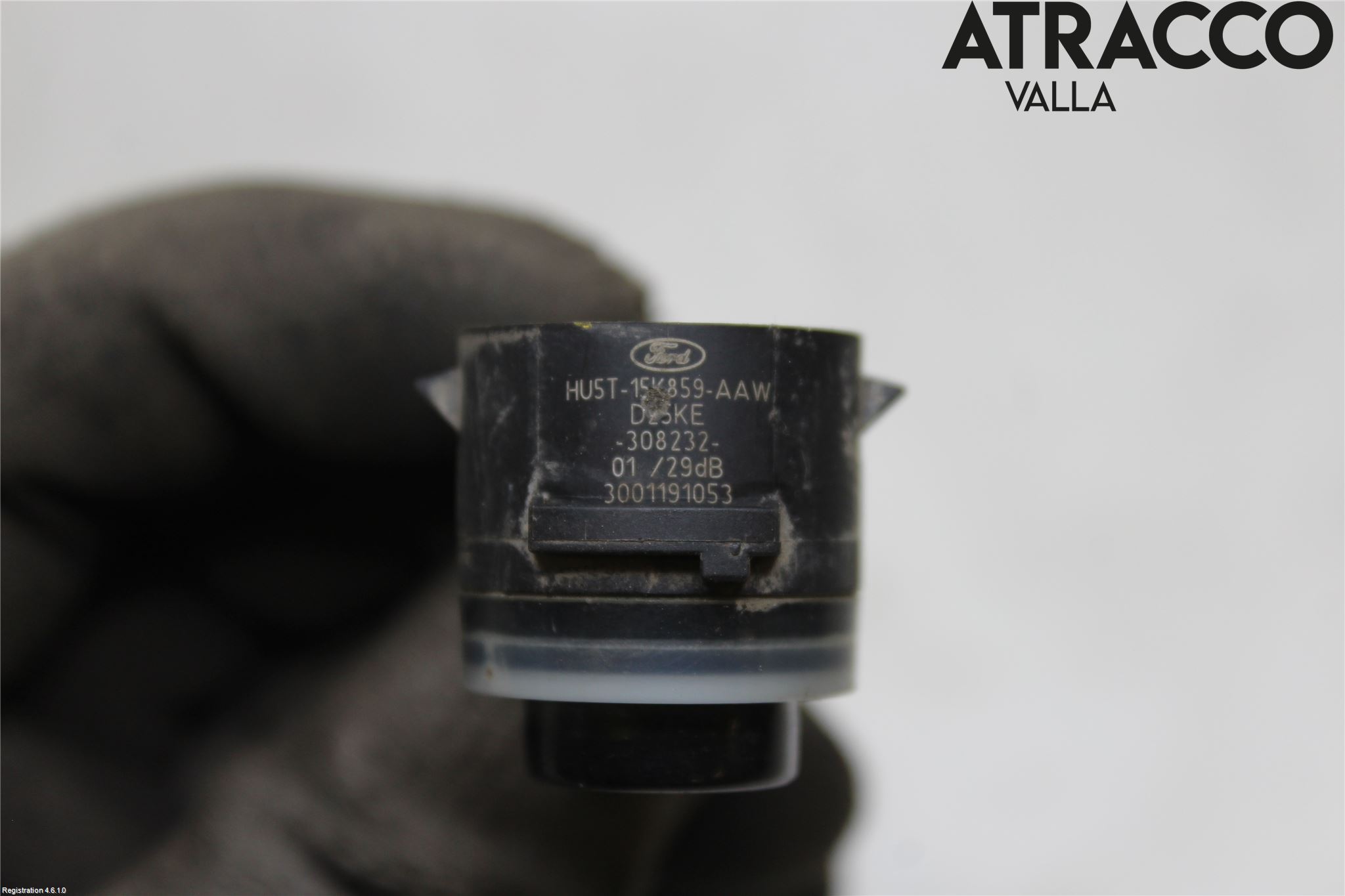 Ford TRANSIT SKÅP/BUSS 14-22 Sensor Parkering Front
