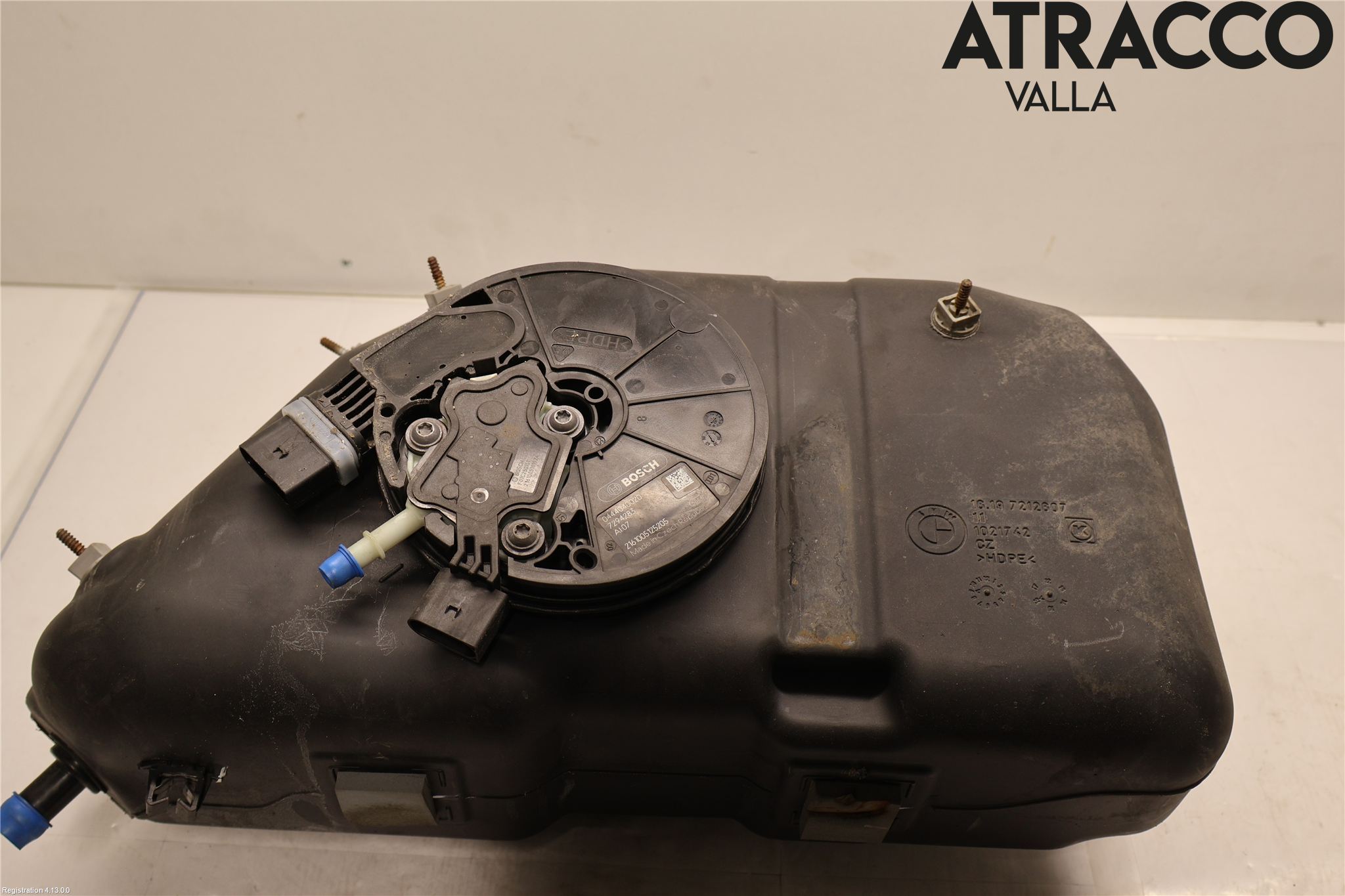 BMW 5 F10/F11/F18 09-17 Adblue Tank