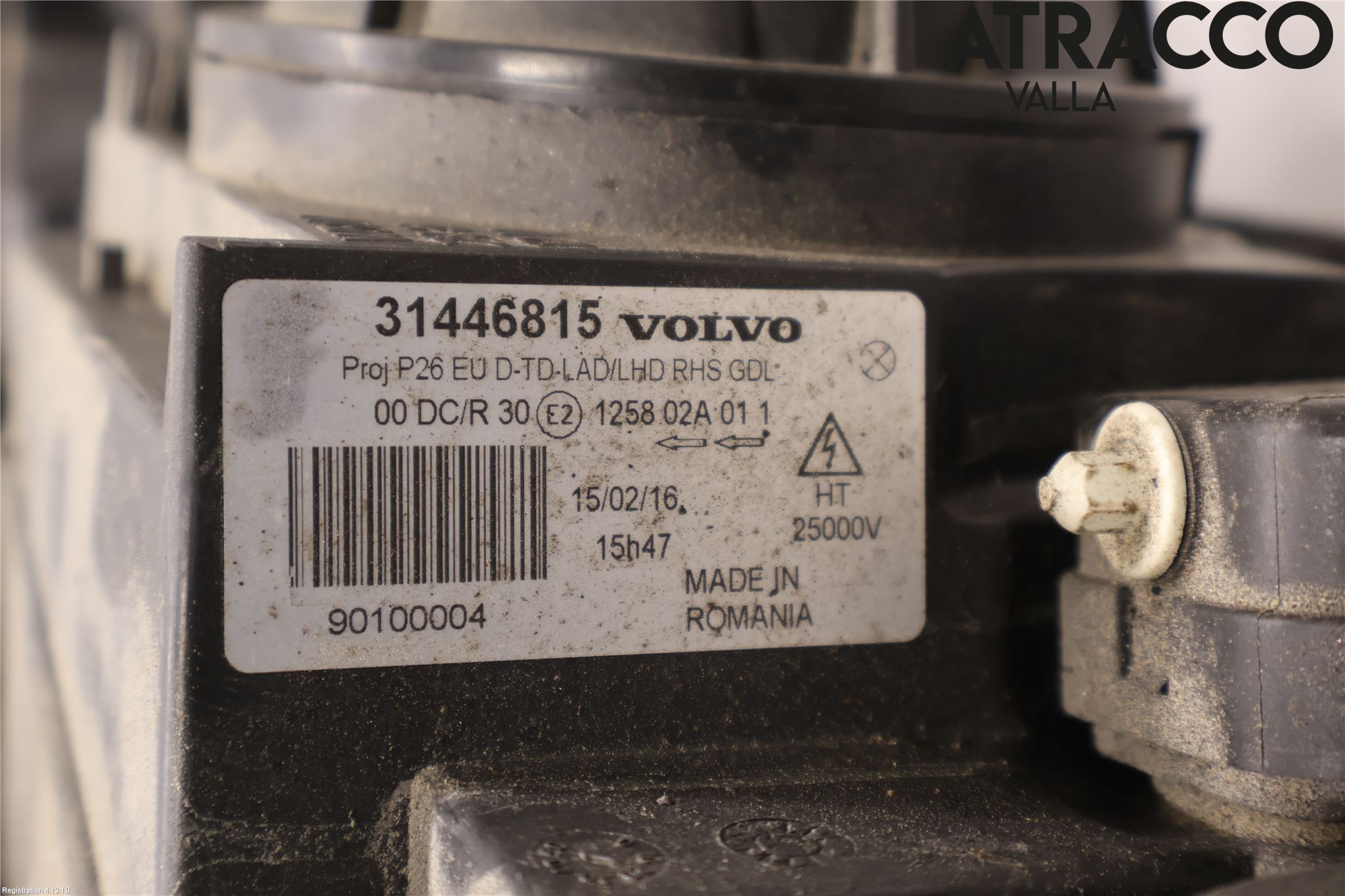 Volvo XC70 01-04 Frontlykt Høyre