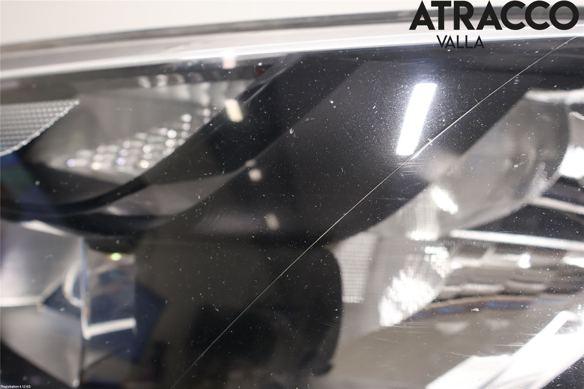 Volkswagen VW CADDY 11-15 Frontlykt Venstre