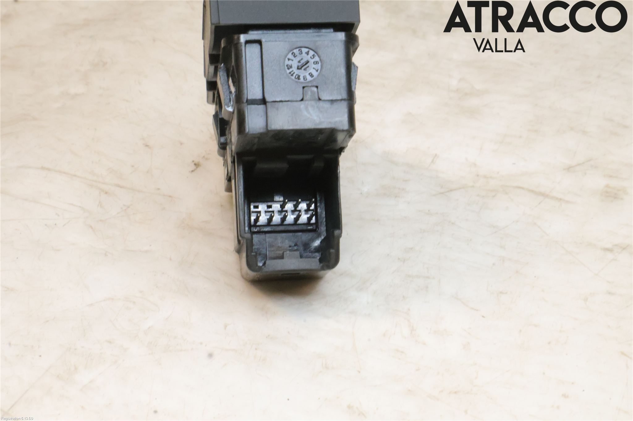 Opel INSIGNIA 09-16 Bryter Antispinn