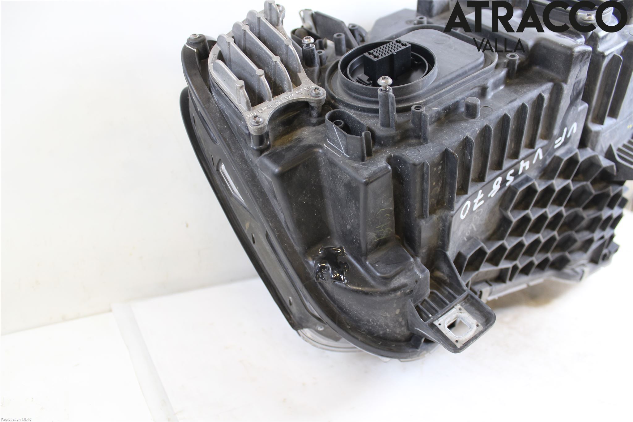 BMW X4 F26 14-18 Frontlykt Venstre