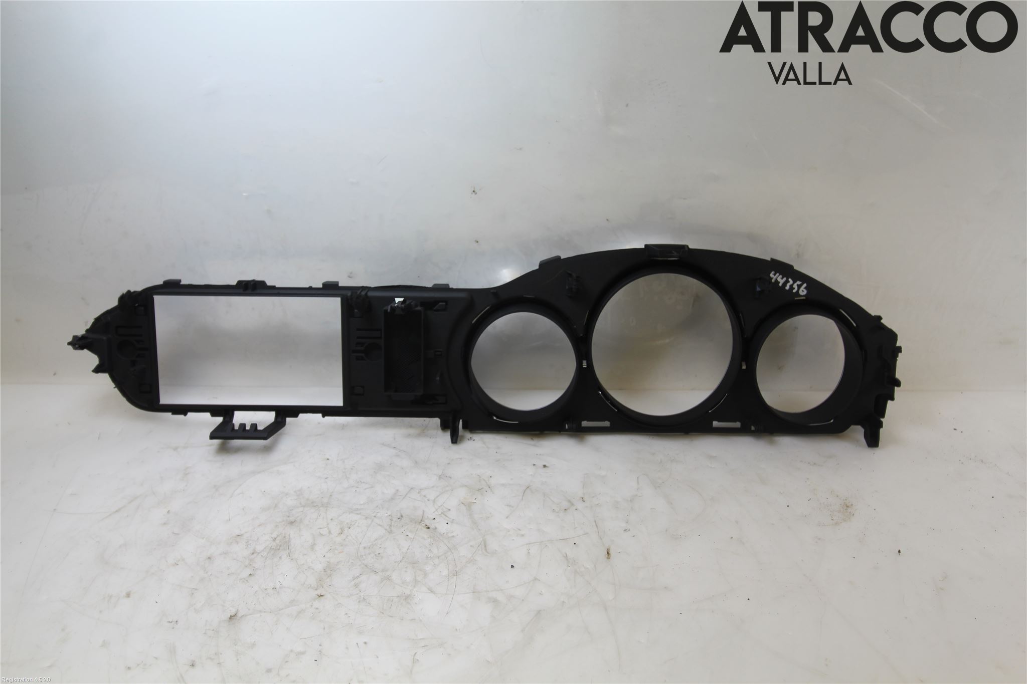 Mercedes-Benz MB C-KLASS (W204) 07-15 Instrument Ramme