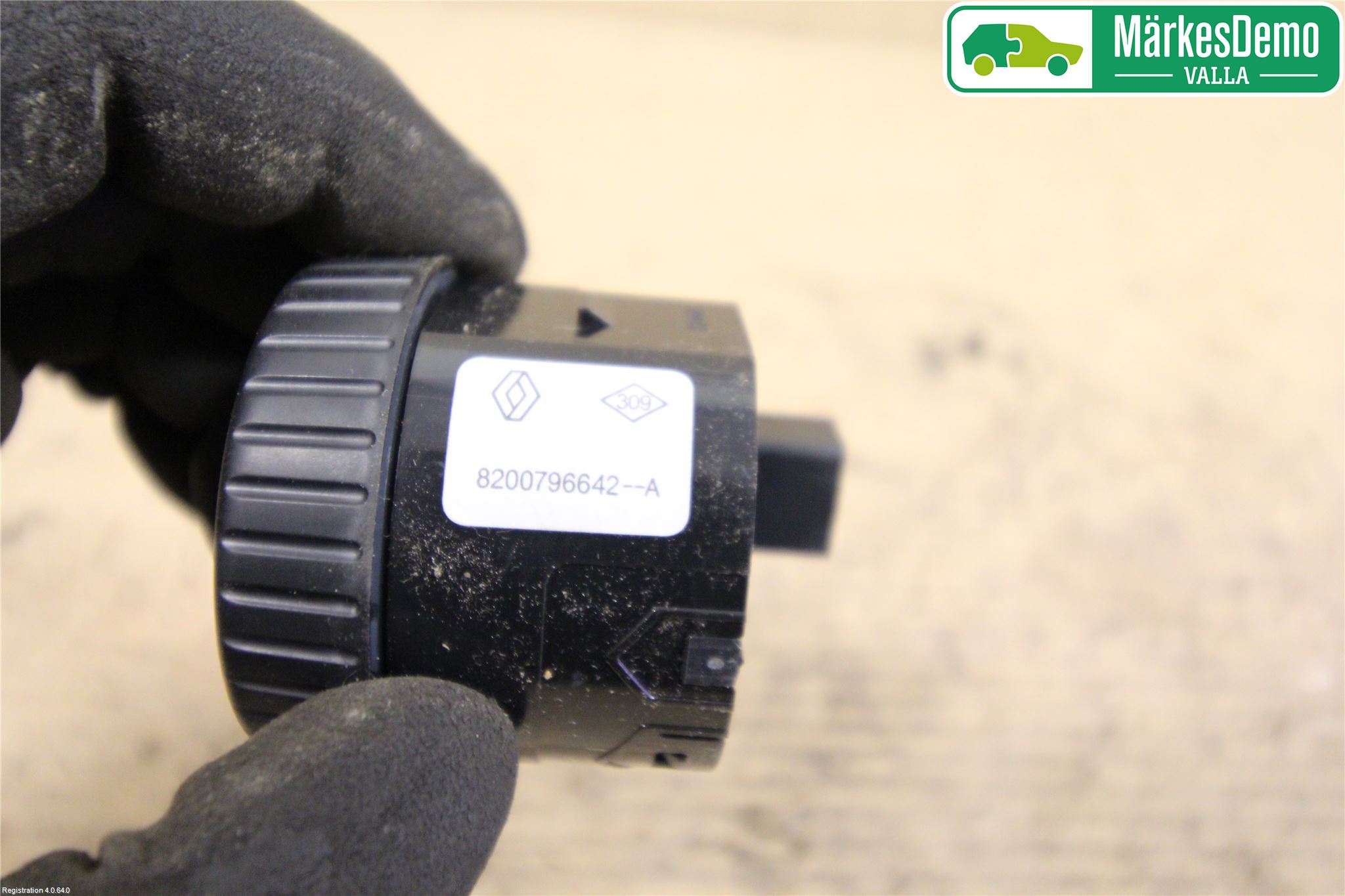 Dacia DUSTER 10-17 Bryter Diffsperre