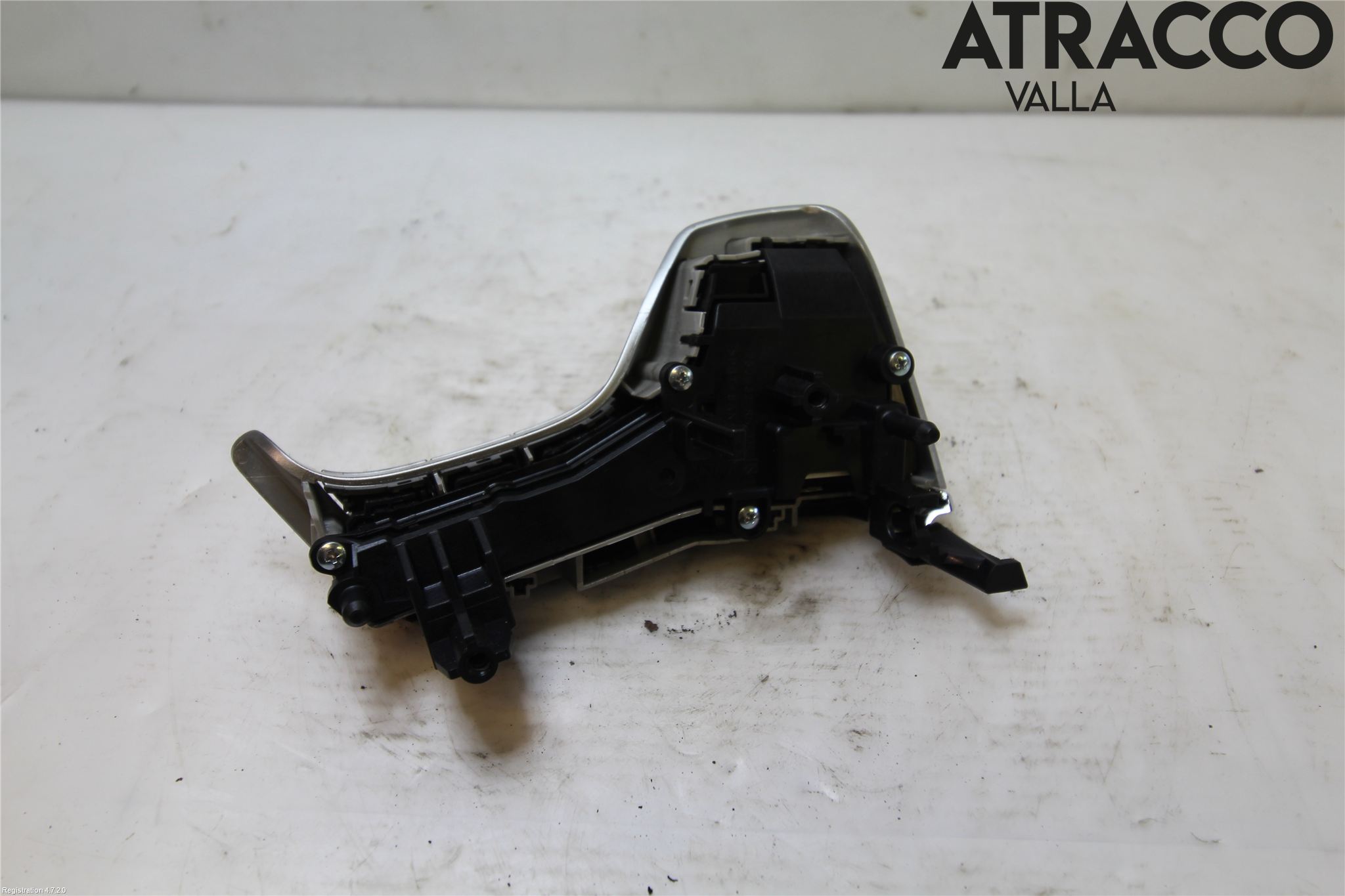 Mitsubishi OUTLANDER 13-21 Bryter Ratt Radio-Stereo