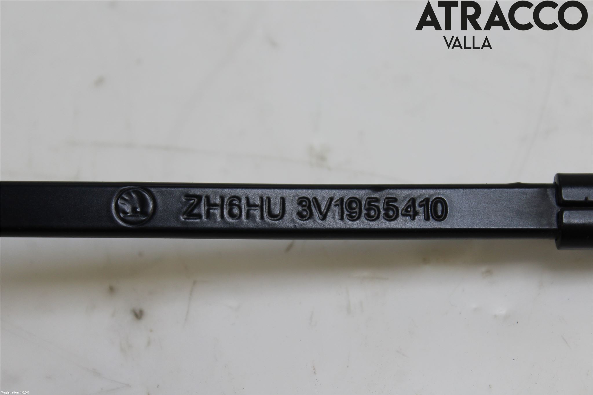 Skoda SUPERB 16-24 Viskerarm-Armer Frontrute