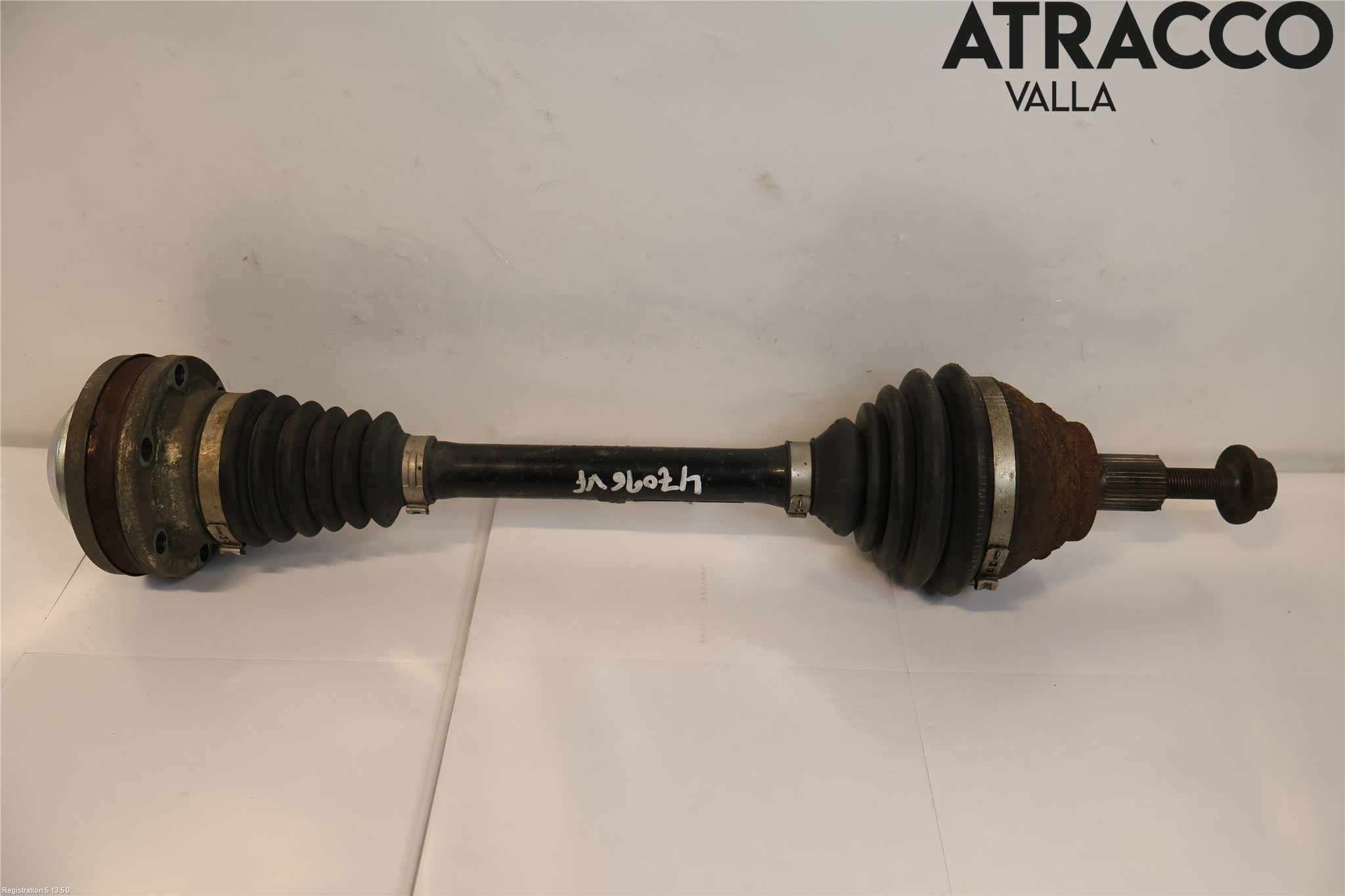 Audi A3/S3 05-13 Drivaksel Foran Kompl Venstre