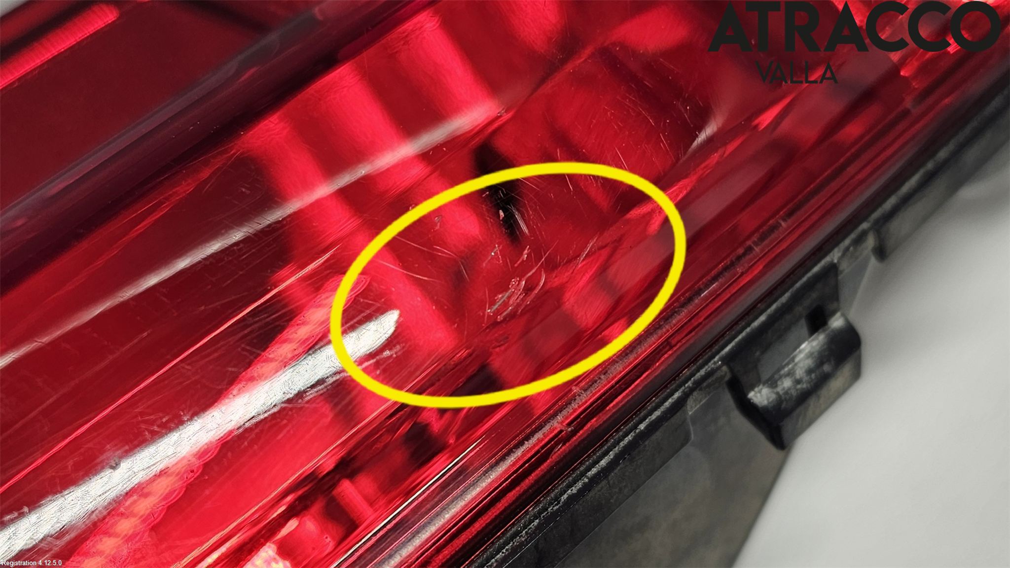 Peugeot 208 12-15 Refleks Bak