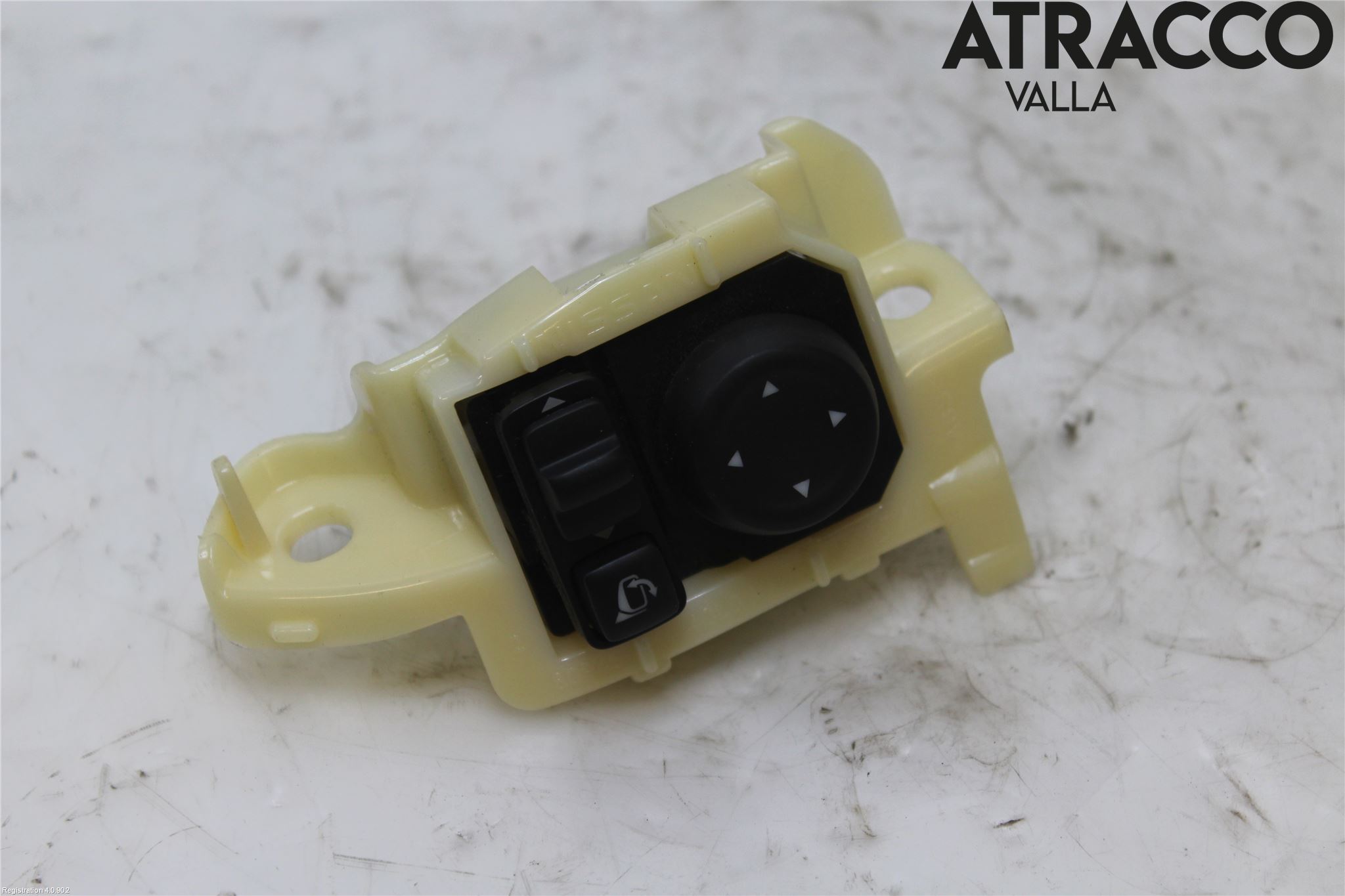 Nissan X-TRAIL 14-21 Bryter Speil
