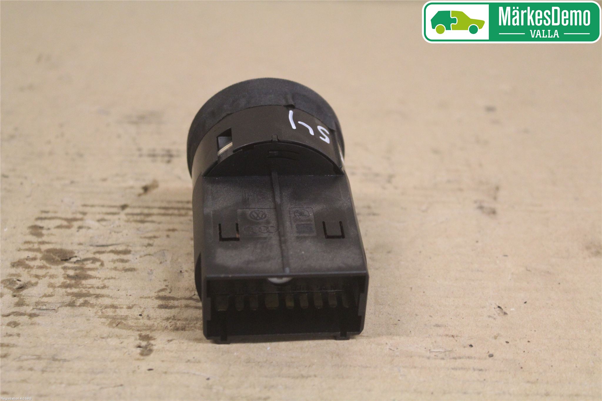 Volkswagen VW POLO 10-17 Bryter Hovedlys