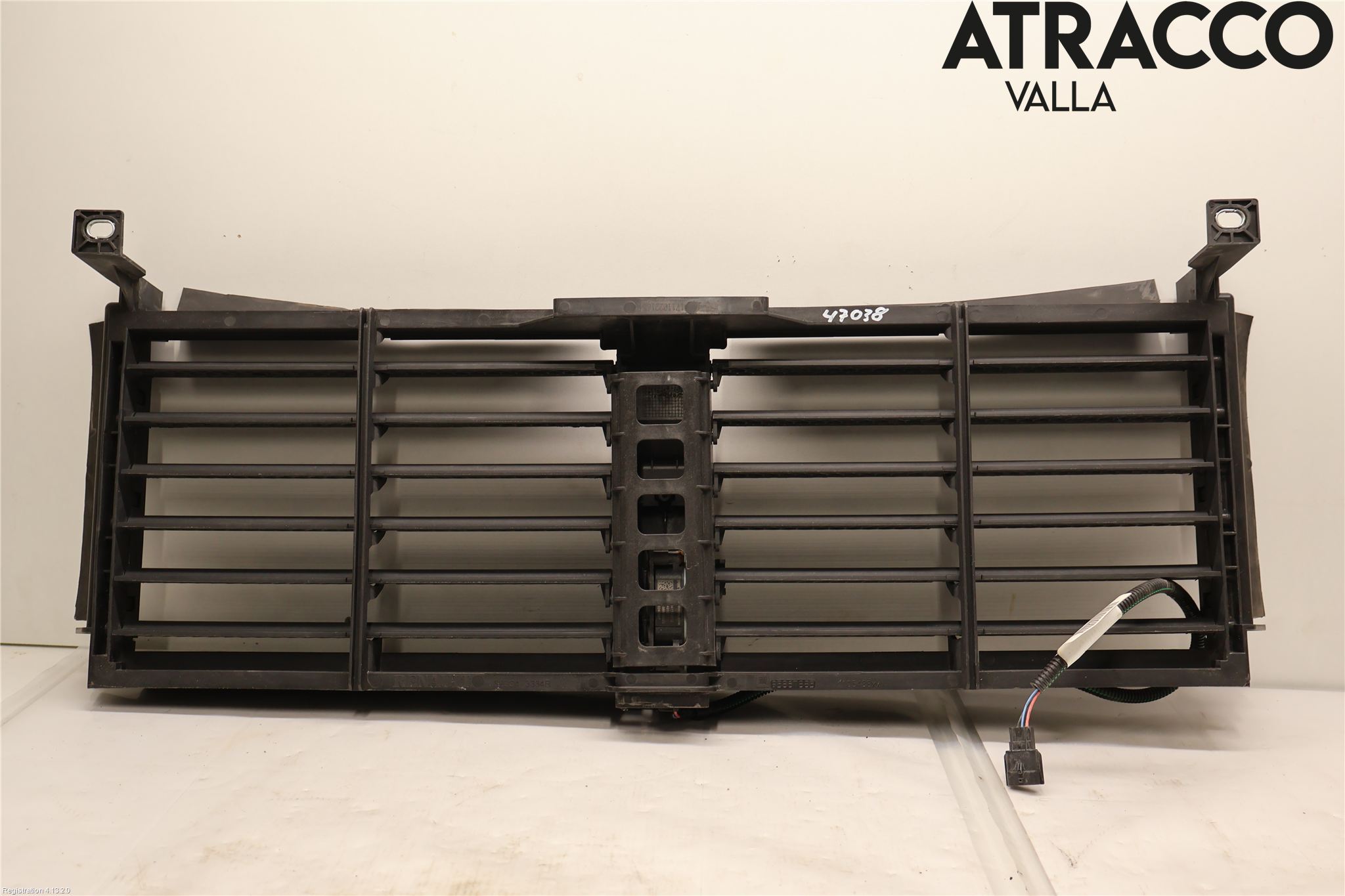 Renault TRAFIC/E-TECH 15- Luftstyring Front