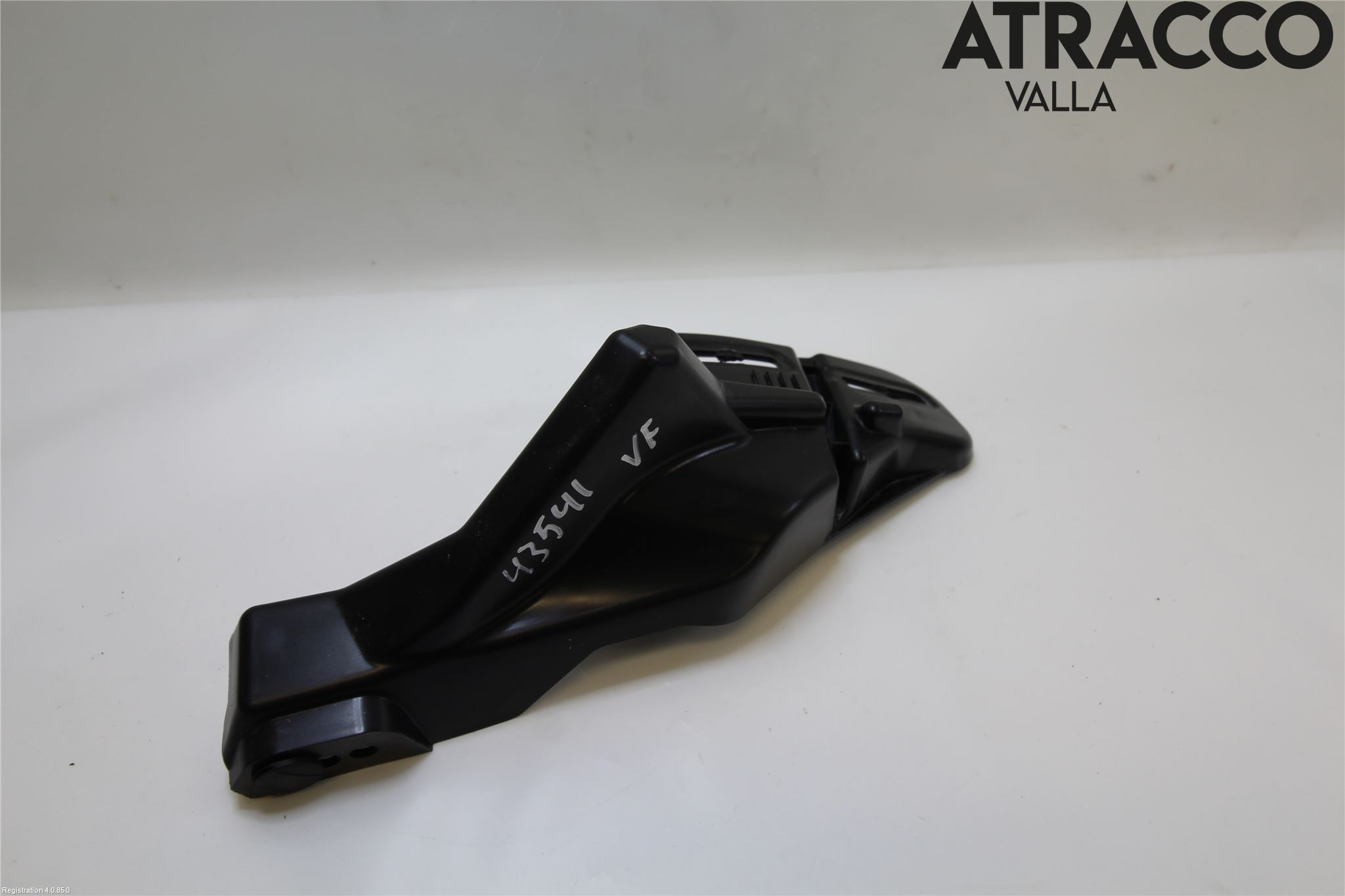 Peugeot 2008/E-2008 20- Frontskjermfeste Venstre