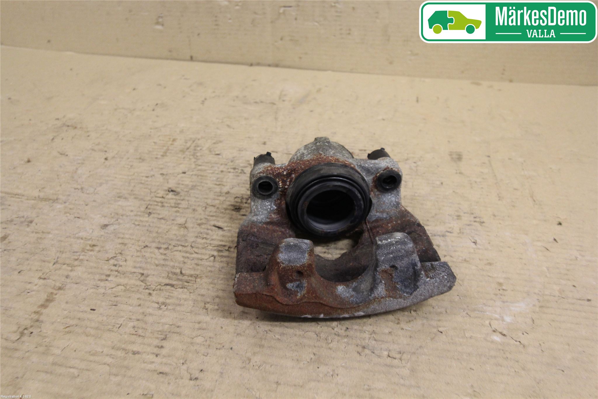Dacia DUSTER 10-17 Bremsecaliper Foran Høyre